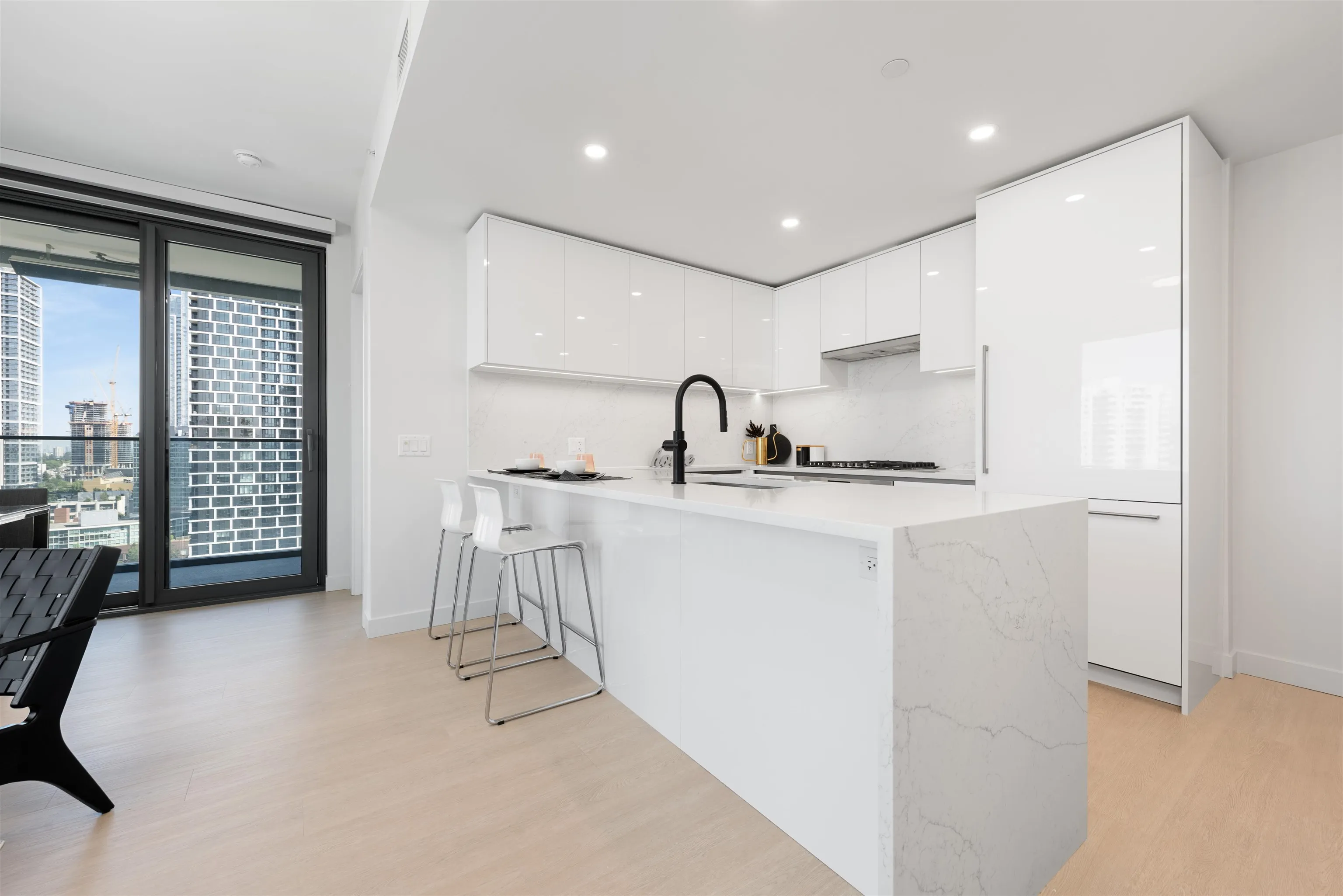 1409 5987 Wilson Avenue