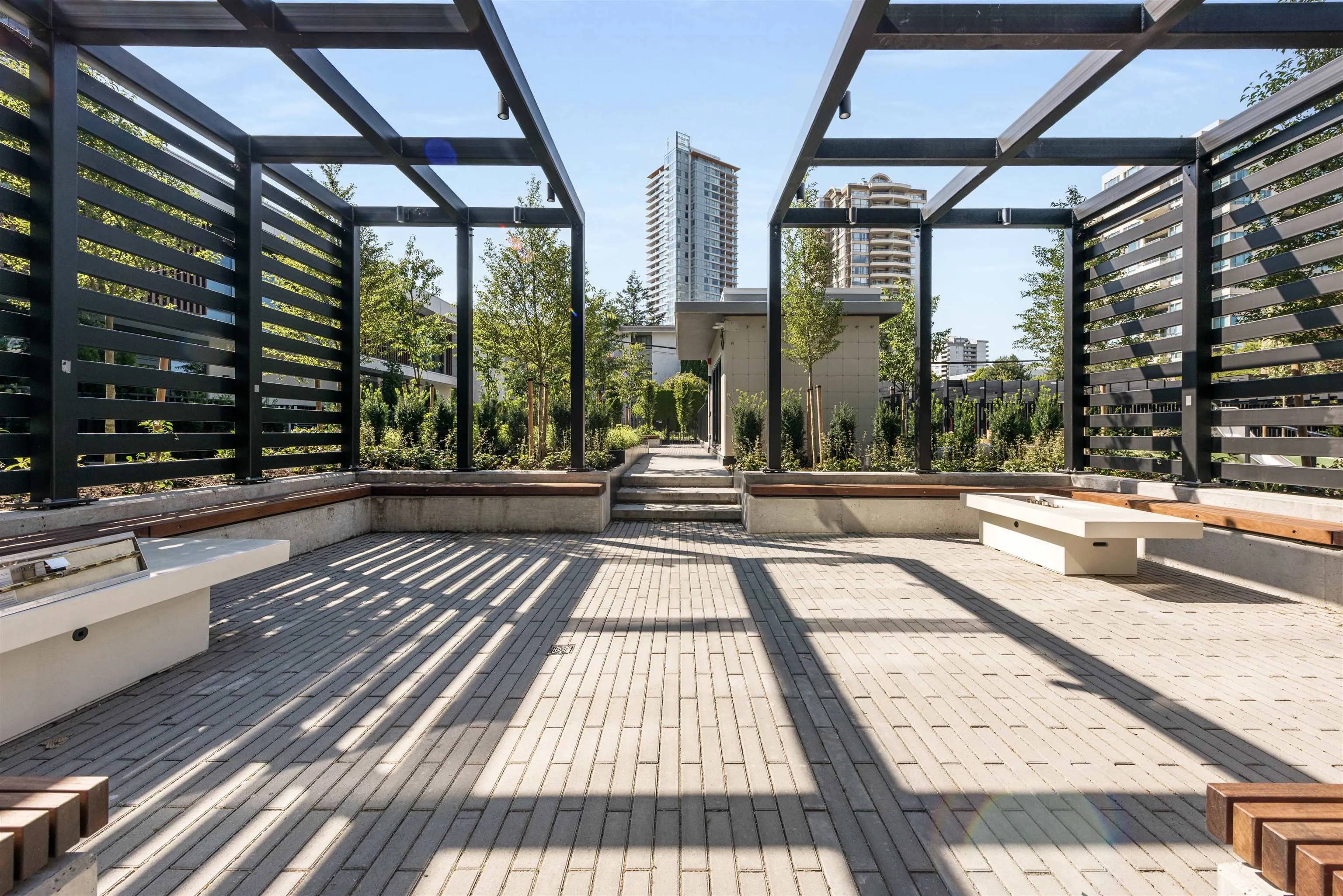 1409 5987 Wilson Avenue