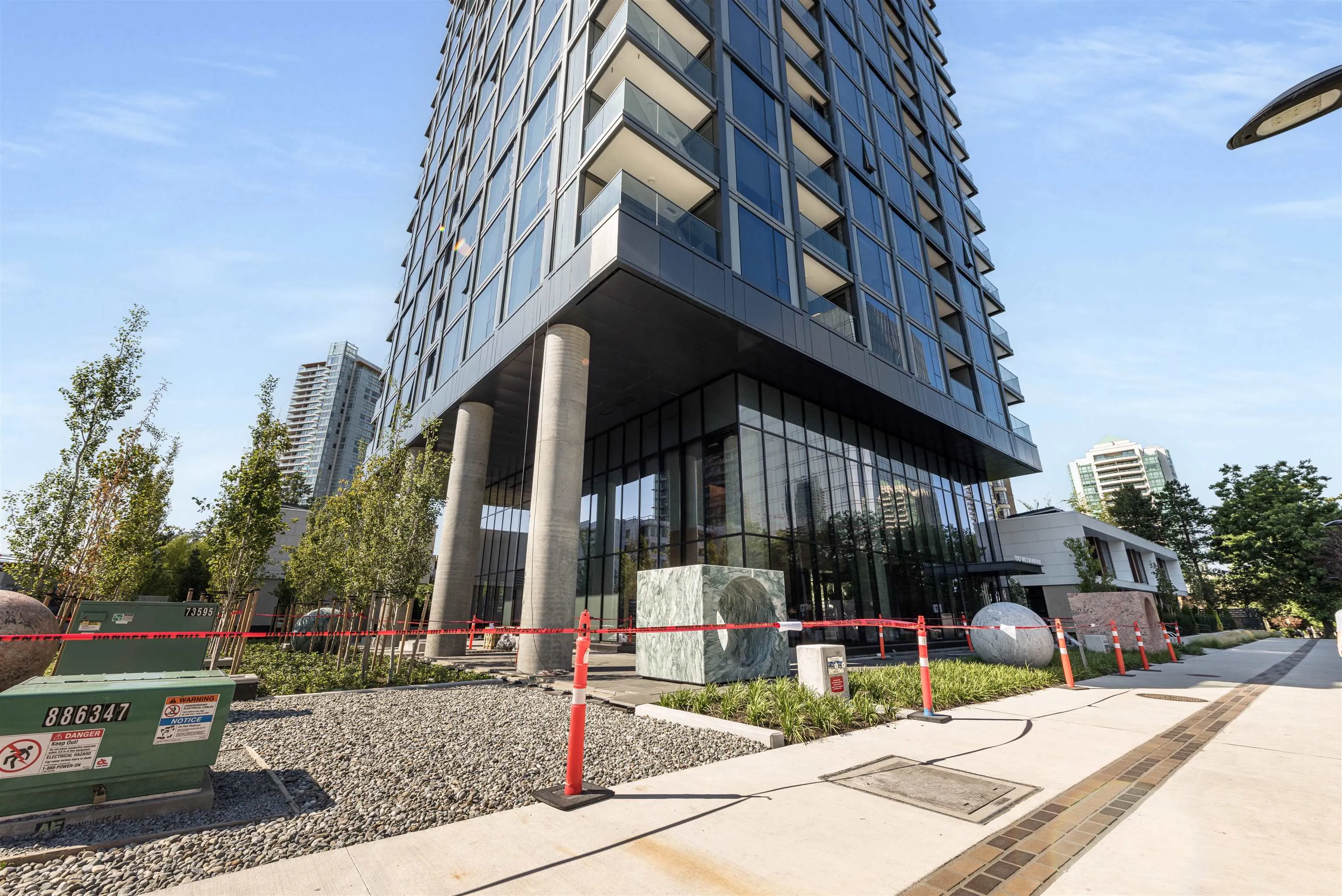 1409 5987 Wilson Avenue