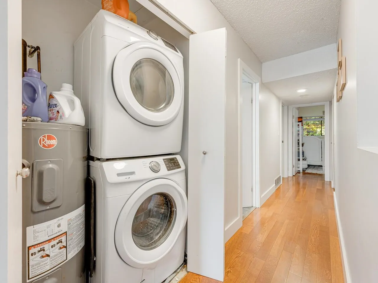 1039 Old Lillooet Road