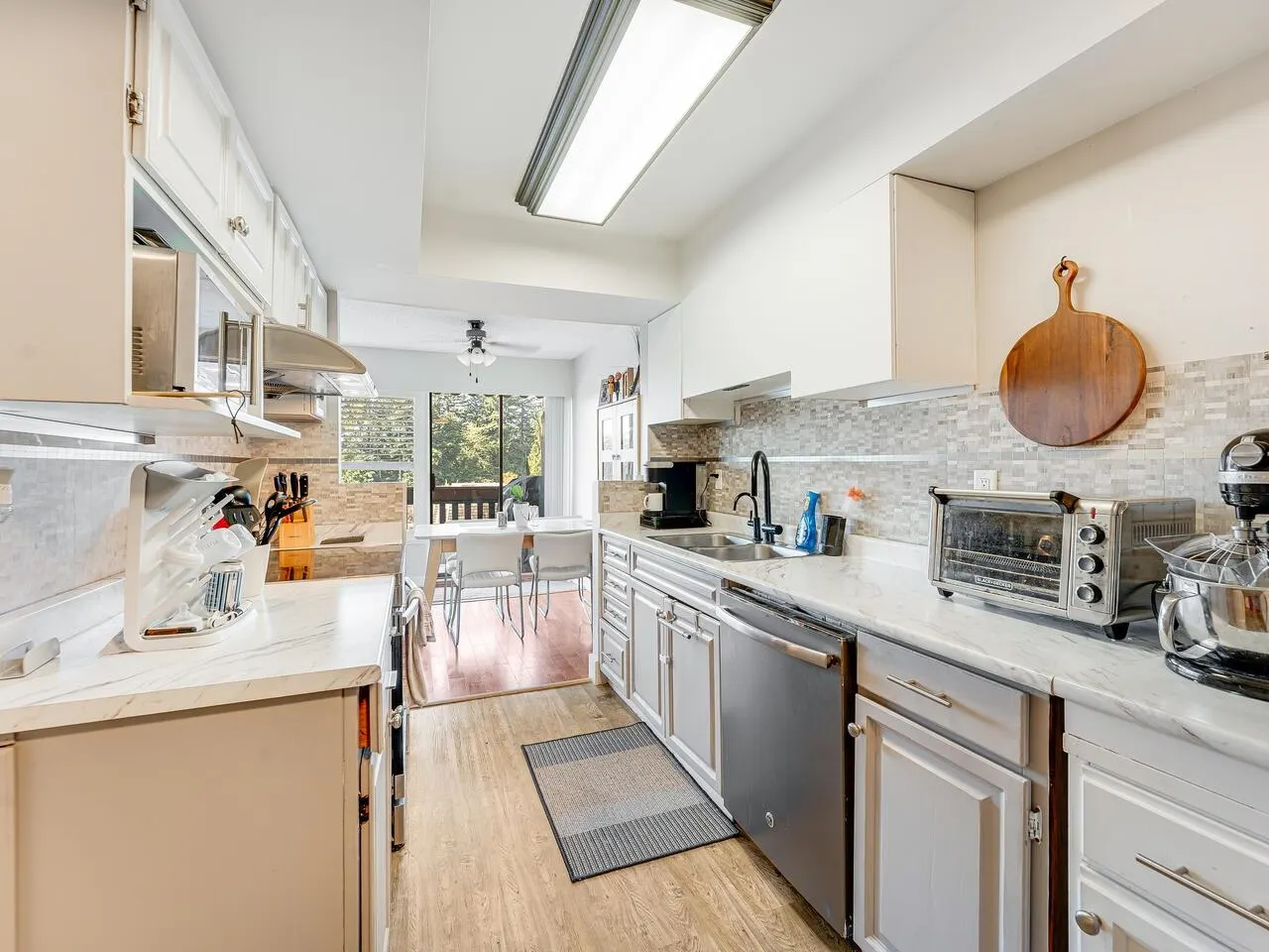 1039 Old Lillooet Road