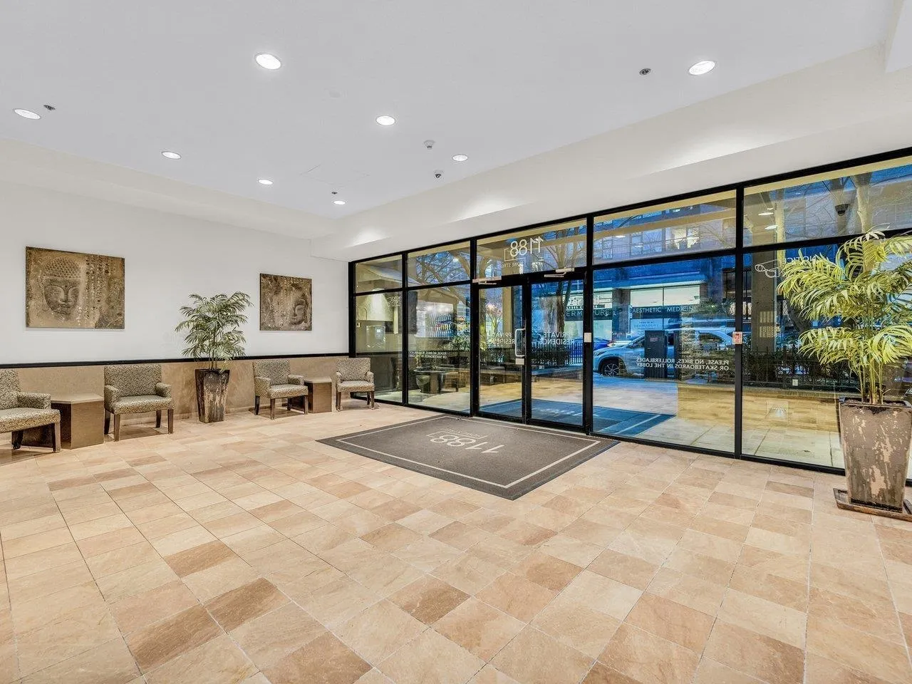 702 1188 Howe Street