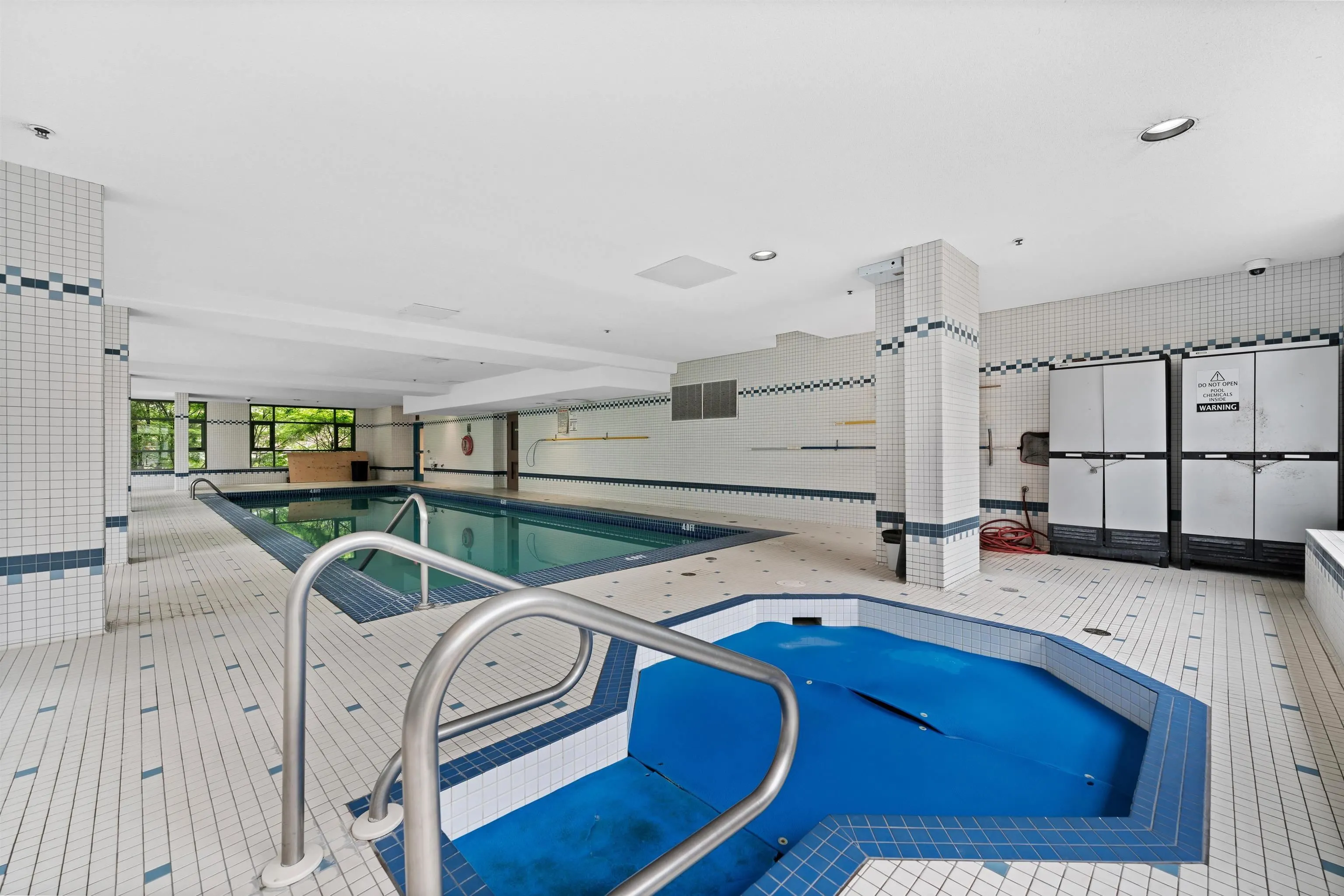 702 1188 Howe Street