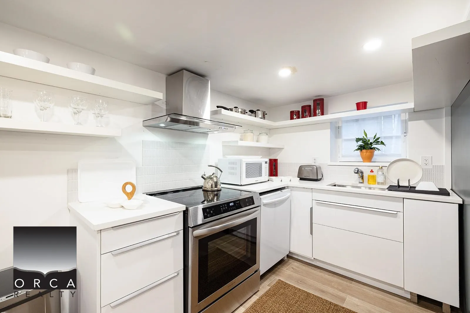 SHORT TERM 2676 Haywood Avenue