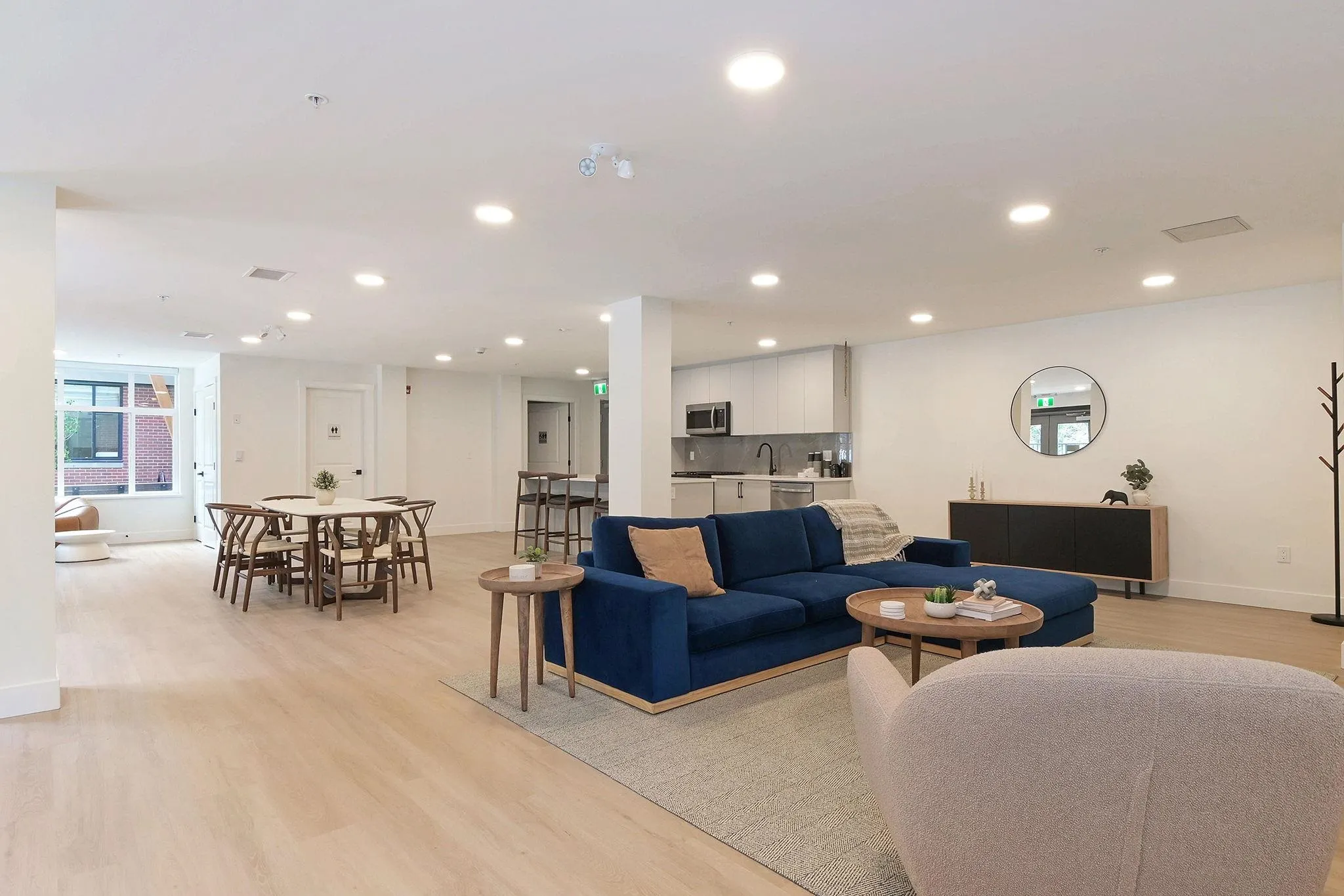 310 3465 146a Street