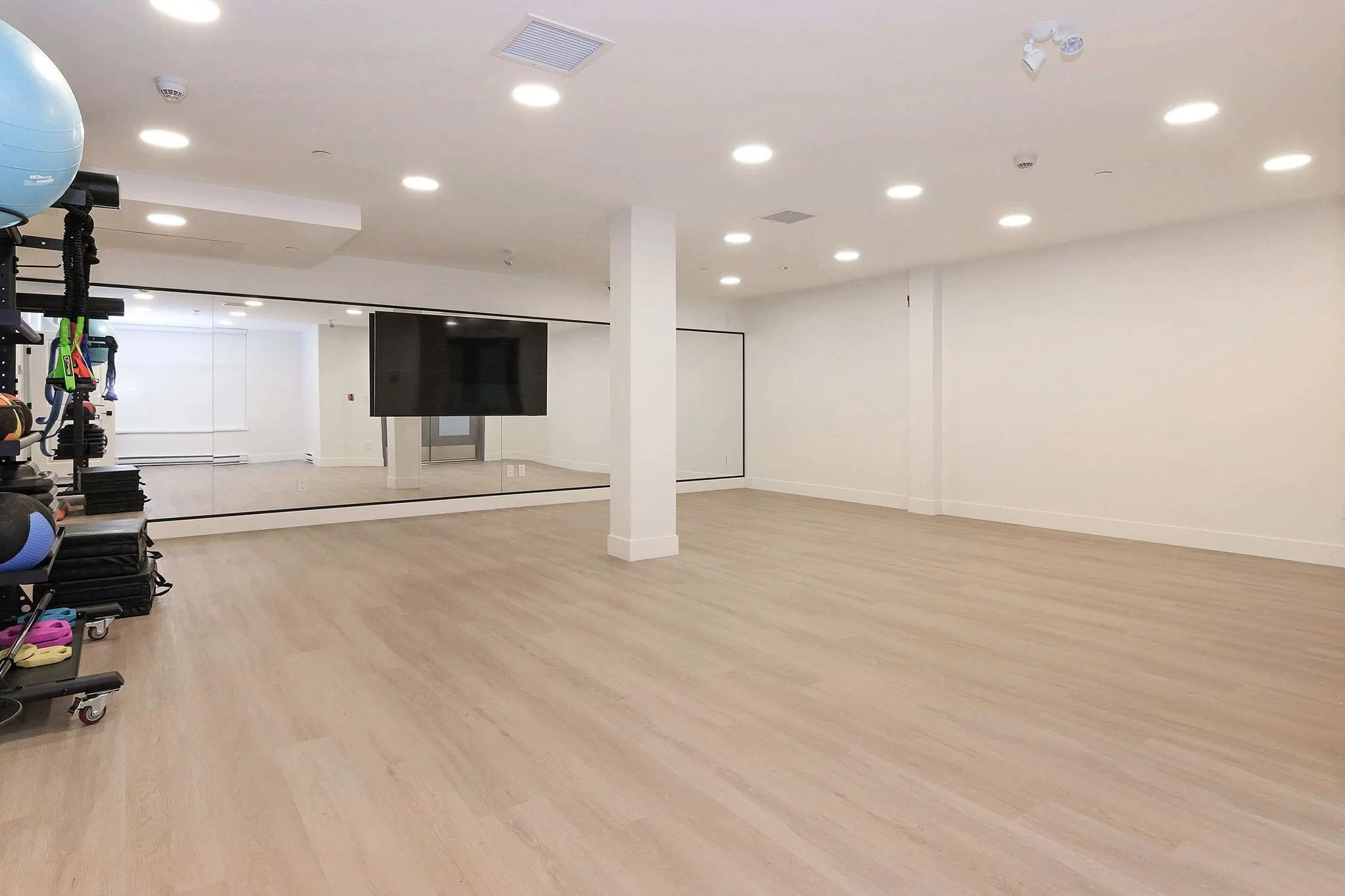 310 3465 146a Street