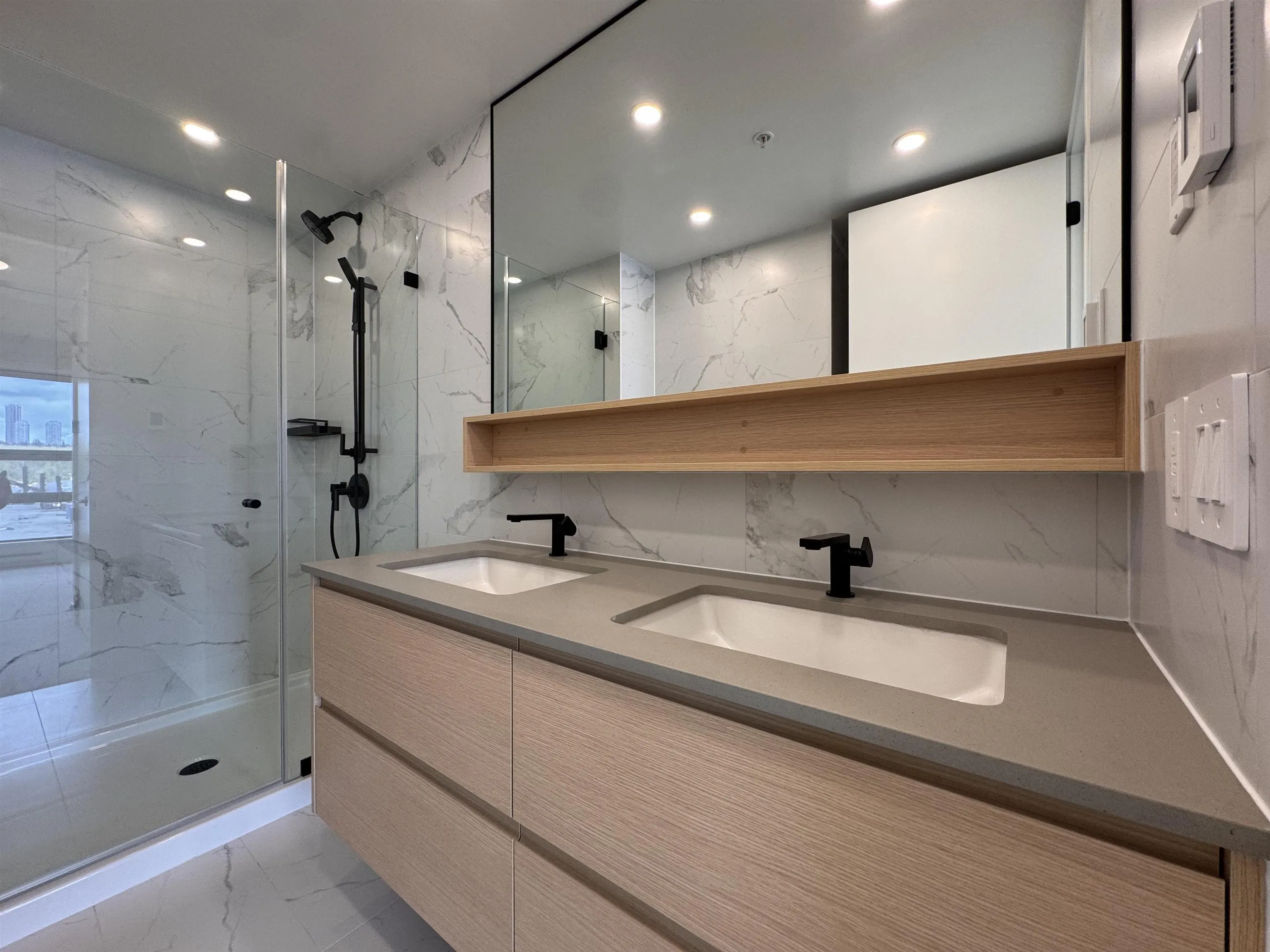 201 310 Salter Street