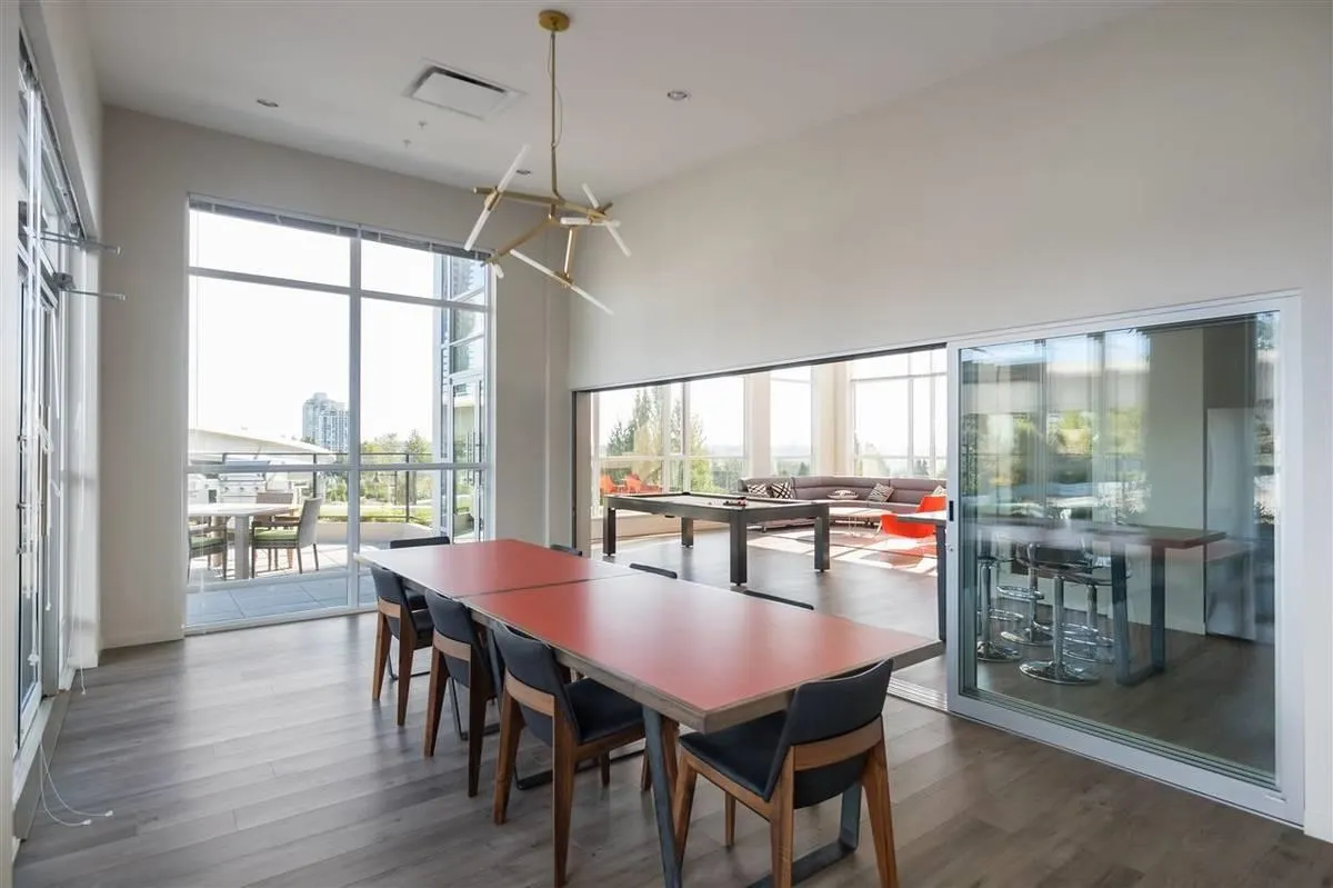 806 691 North Road Road