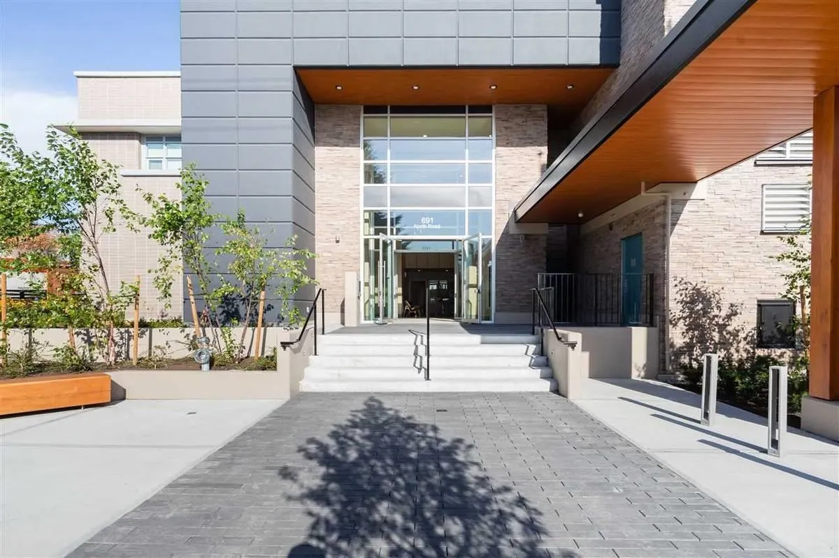 806 691 North Road Road