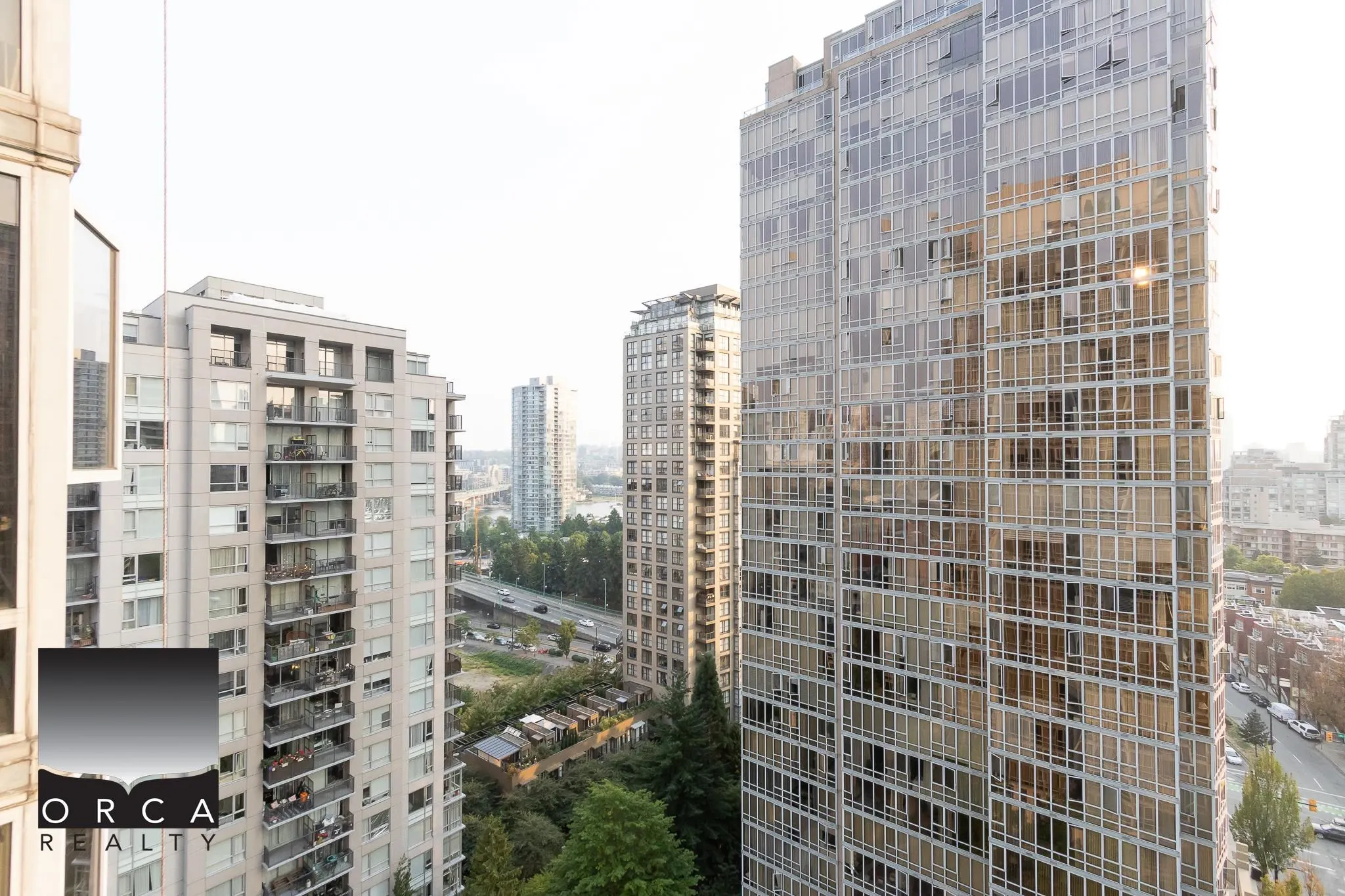 1903 930 Cambie Street