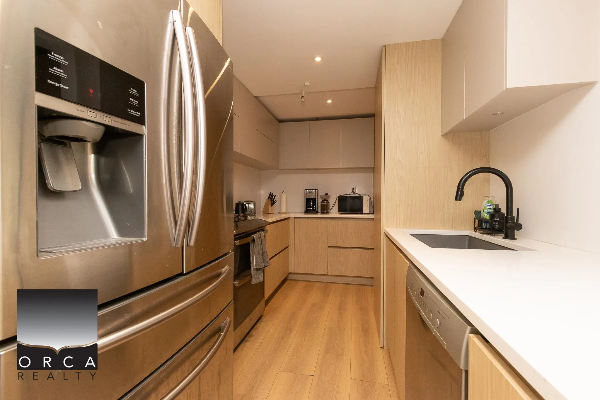 1903 930 Cambie Street