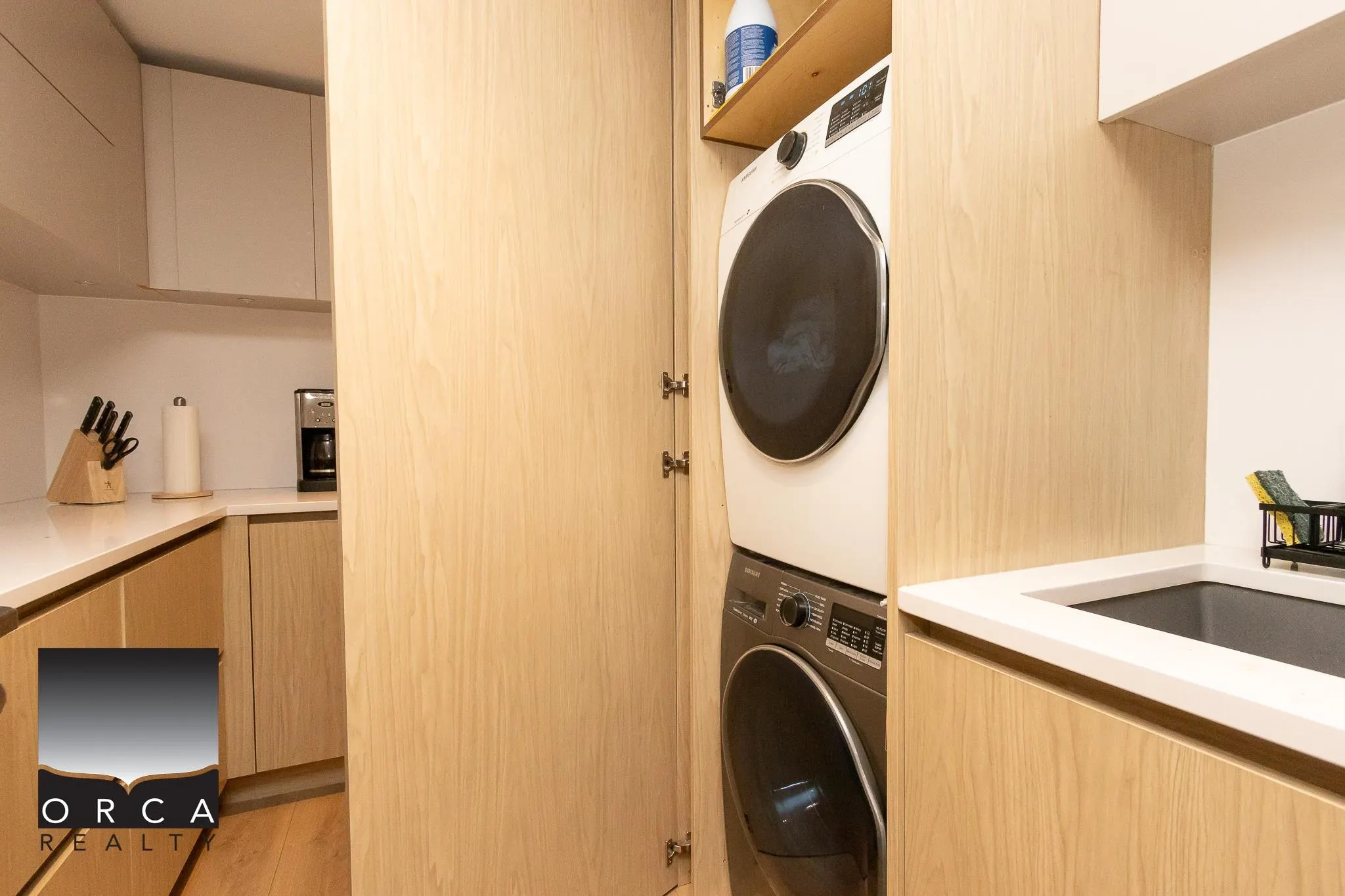 1903 930 Cambie Street