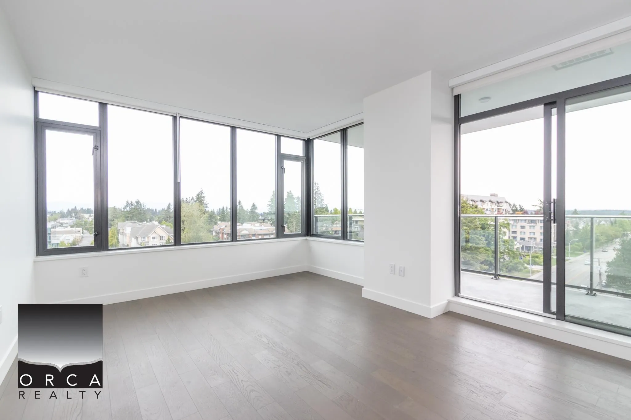 804 1588 Johnston Road