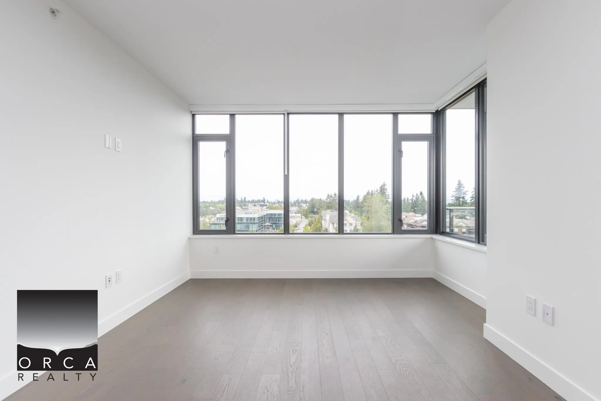 804 1588 Johnston Road