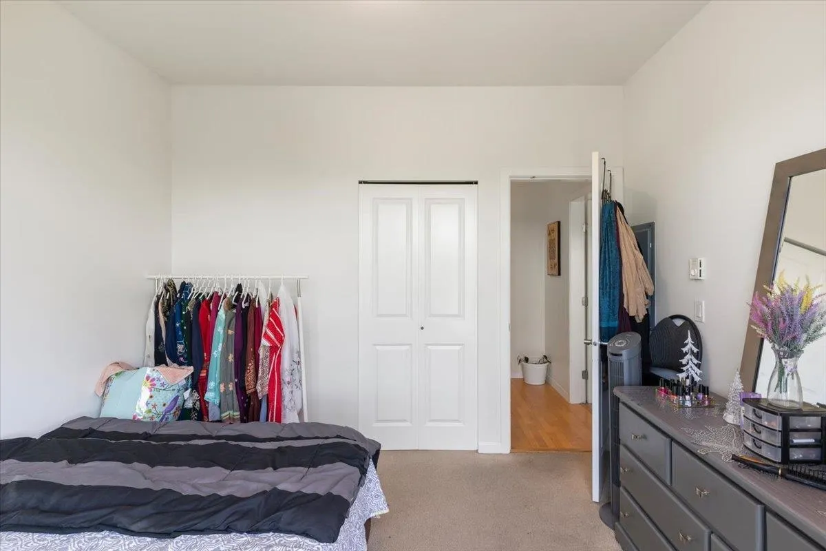 415 10180 153 Street