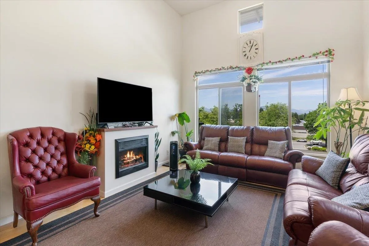 415 10180 153 Street