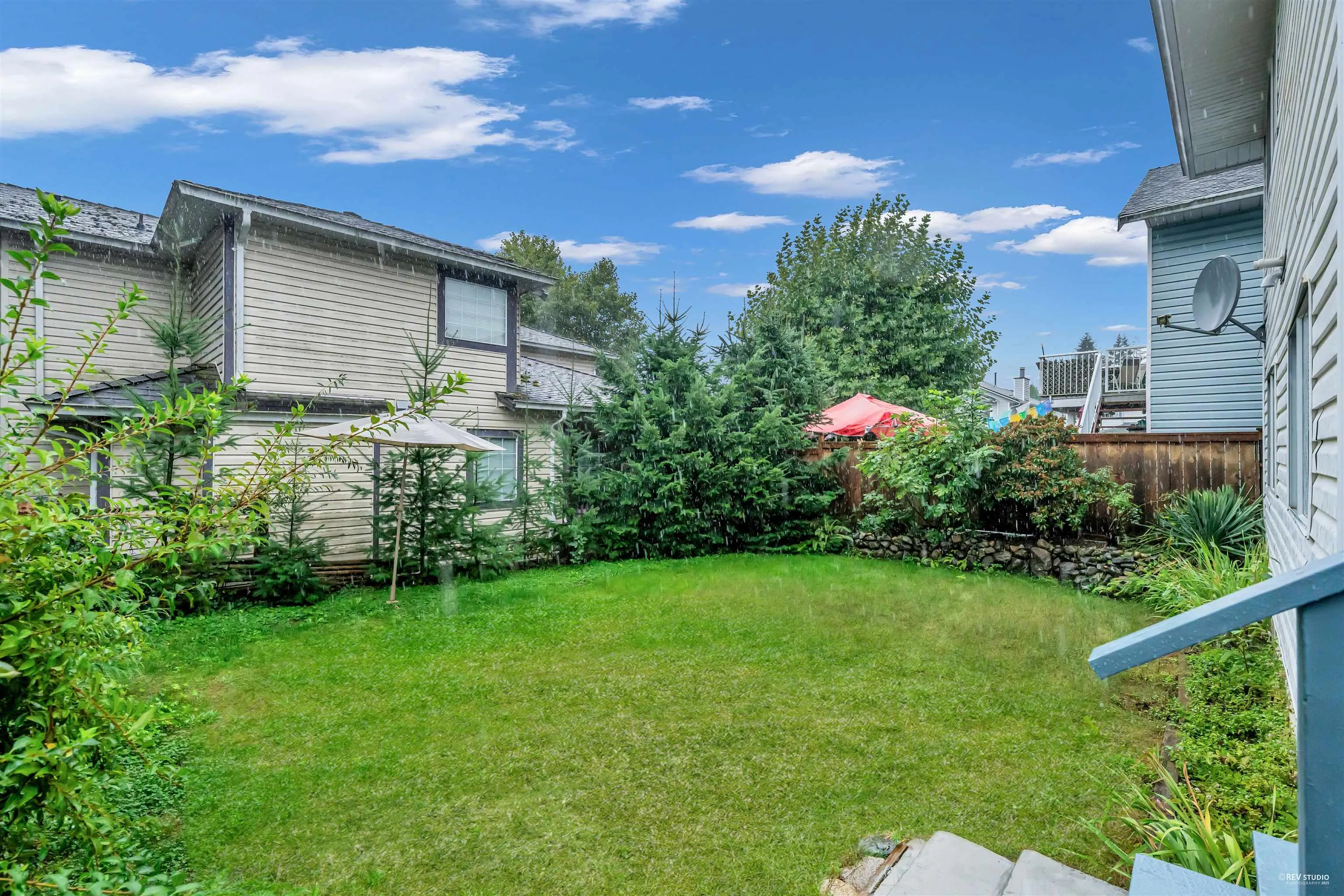 1382 Sutherland Avenue