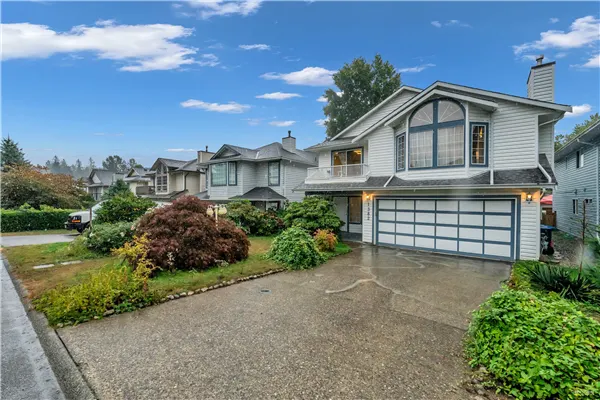 1382 Sutherland Avenue