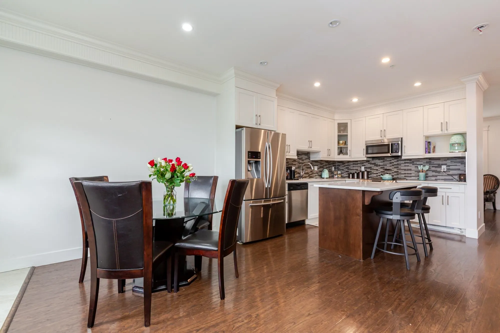 21081 80 Avenue Avenue