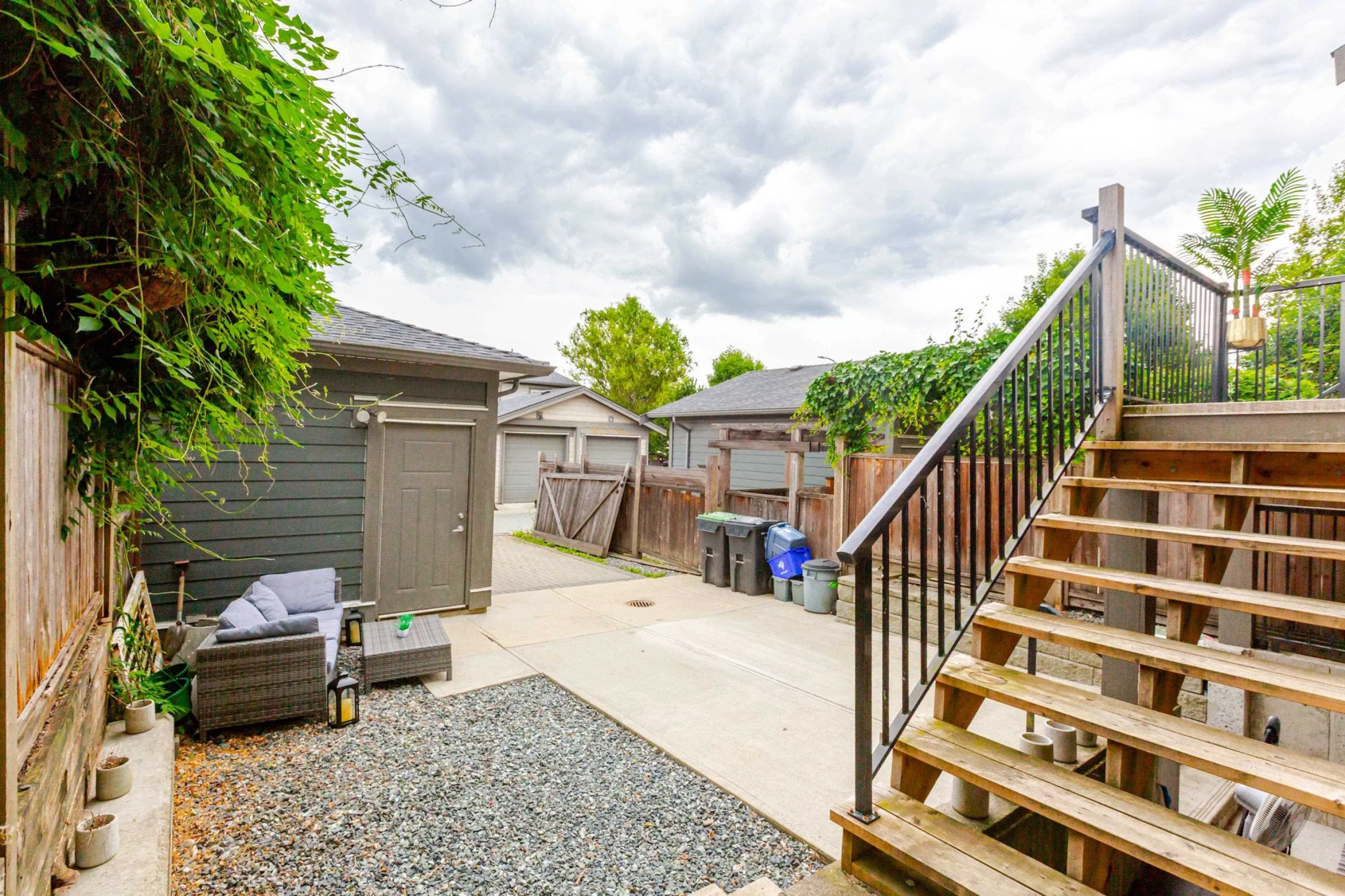 21081 80 Avenue Avenue