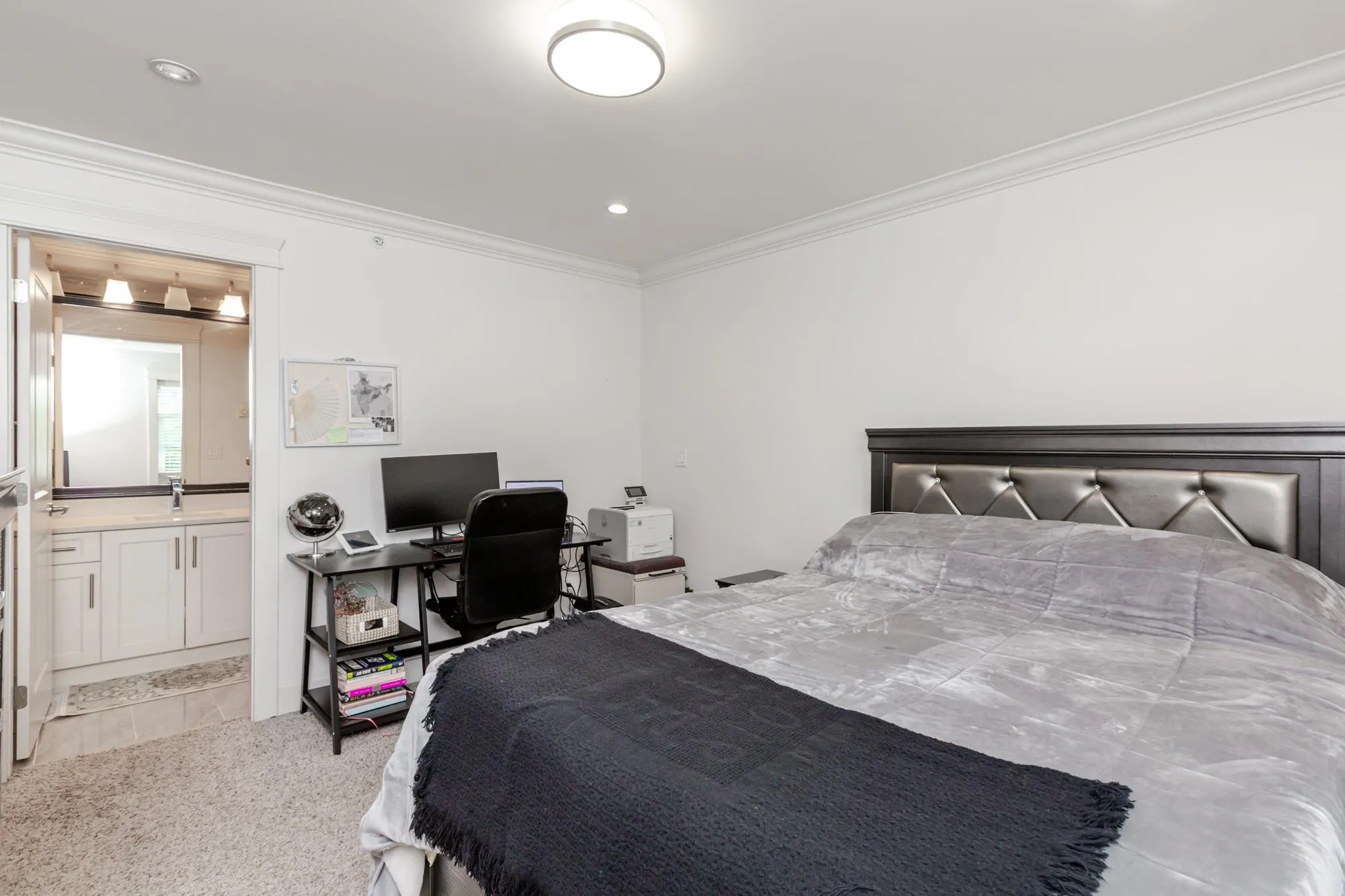 21081 80 Avenue Avenue