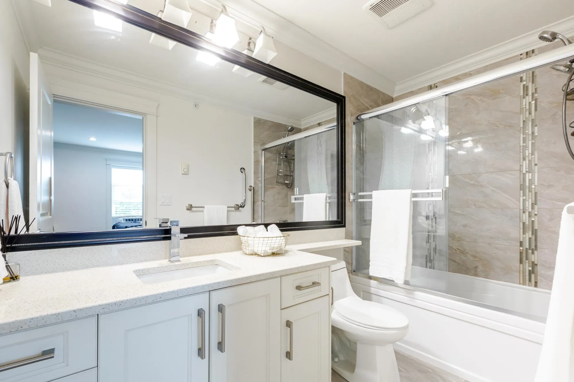 21081 80 Avenue Avenue