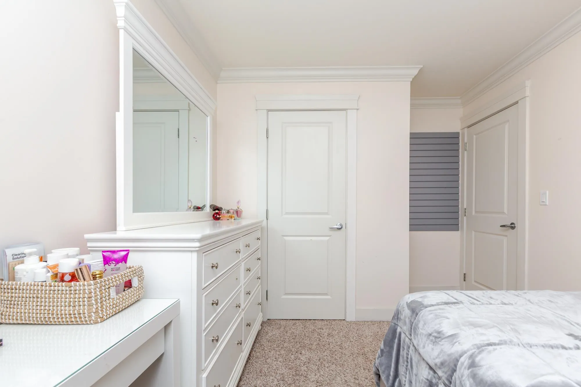 21081 80 Avenue Avenue