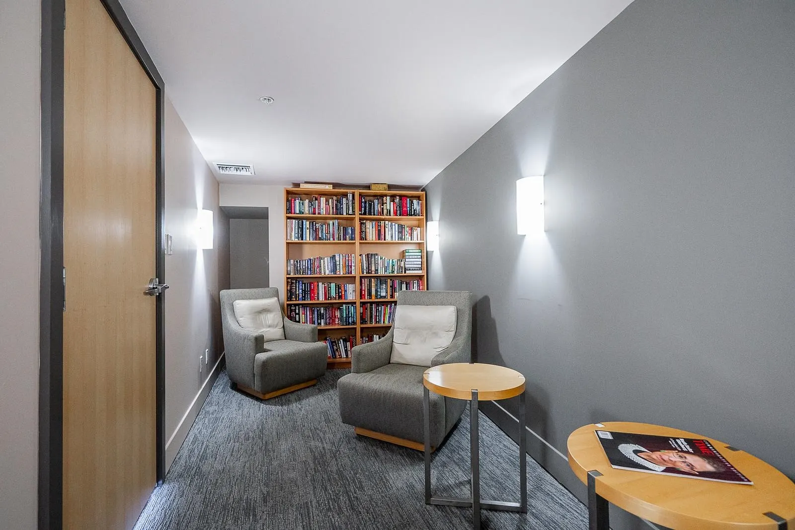 1904 1205 W Hastings Street