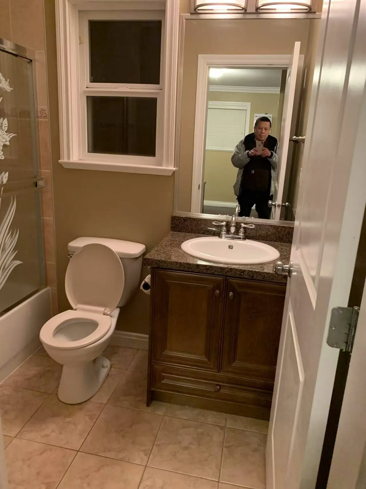 main floor 8520 Shaughnessy Street