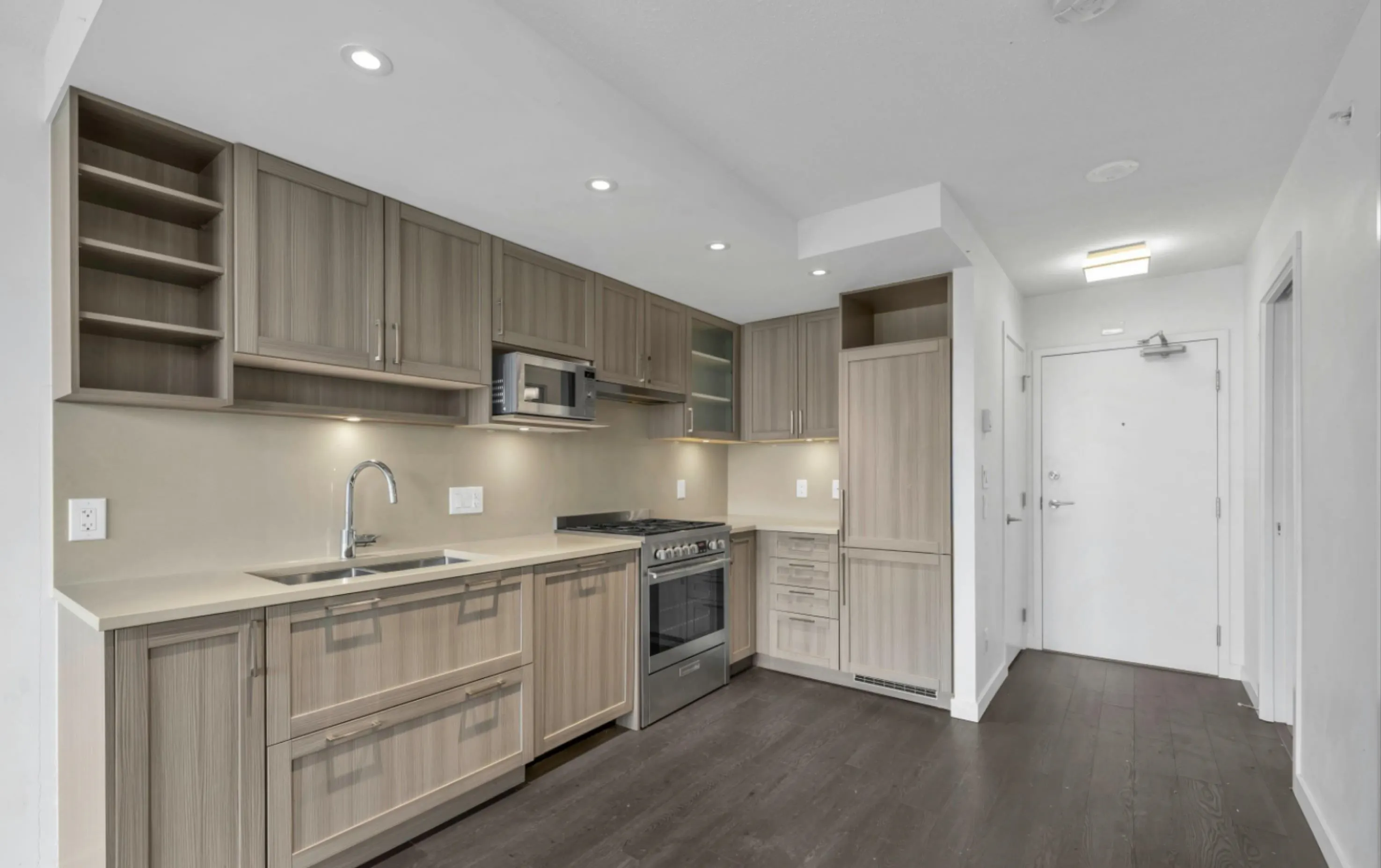 804 5470 Ormidale Street