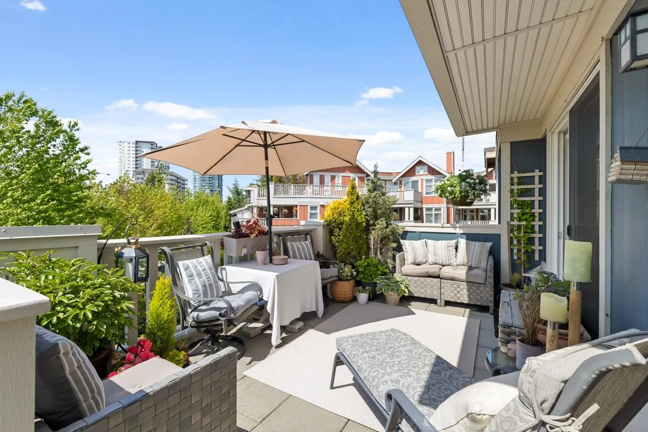 302 15392 16a Avenue