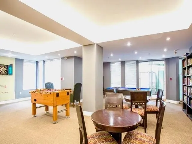 302 15392 16a Avenue