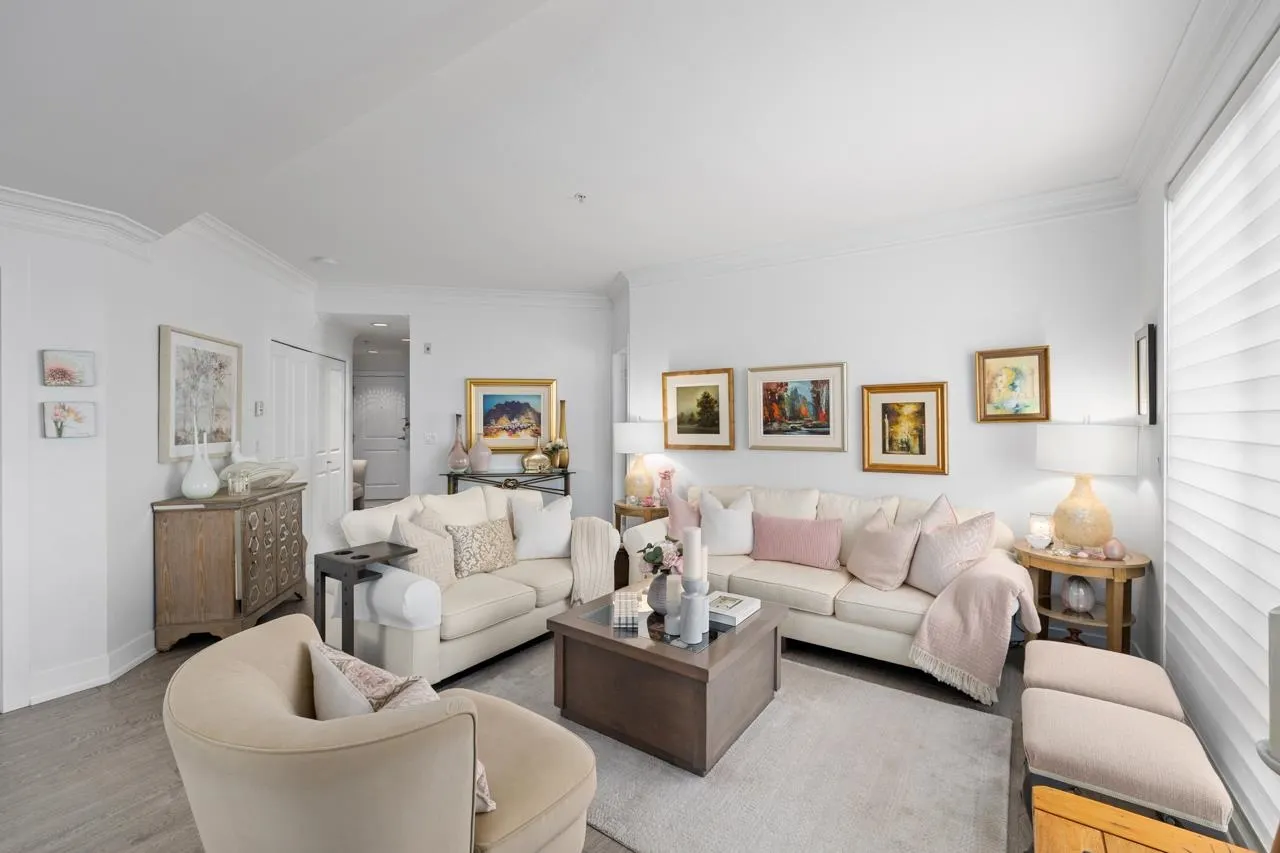 302 15392 16a Avenue