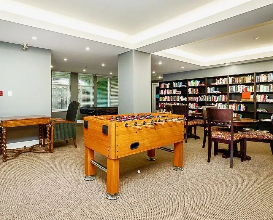 302 15392 16a Avenue