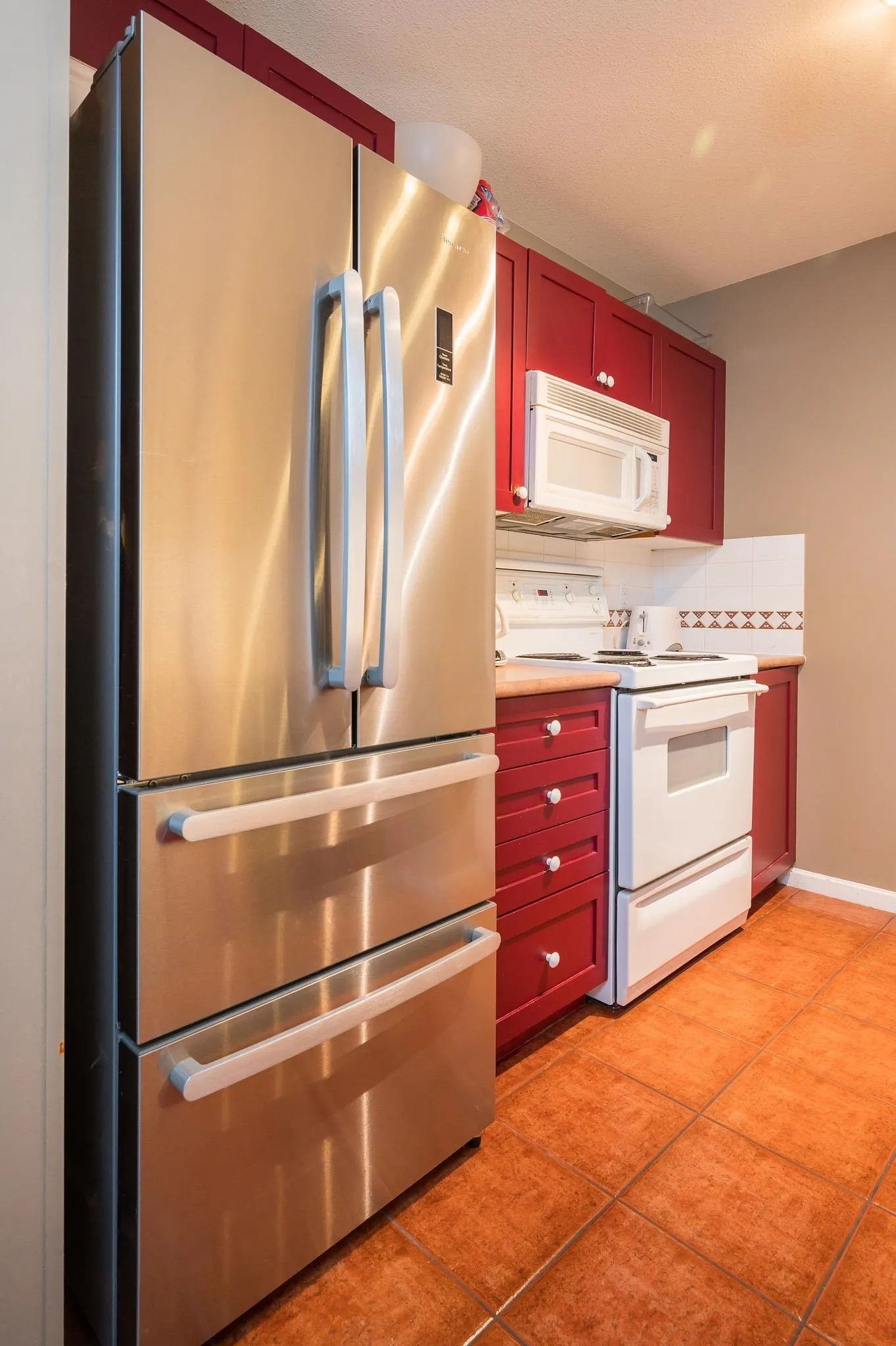 333 4314 Main Street