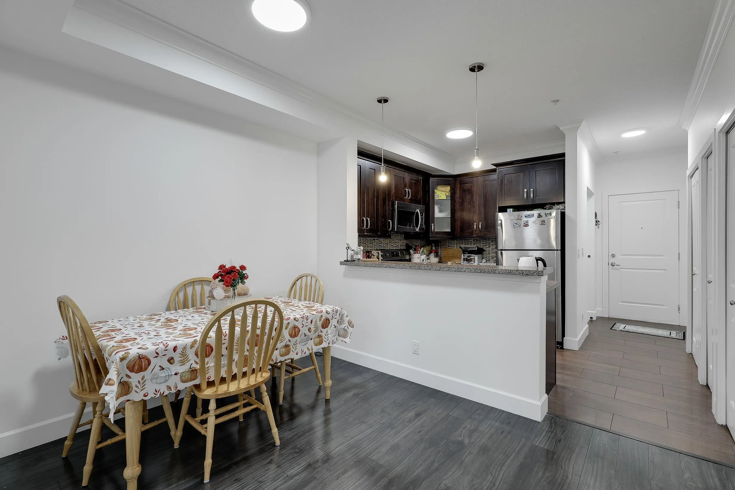 204 13897 Fraser Highway