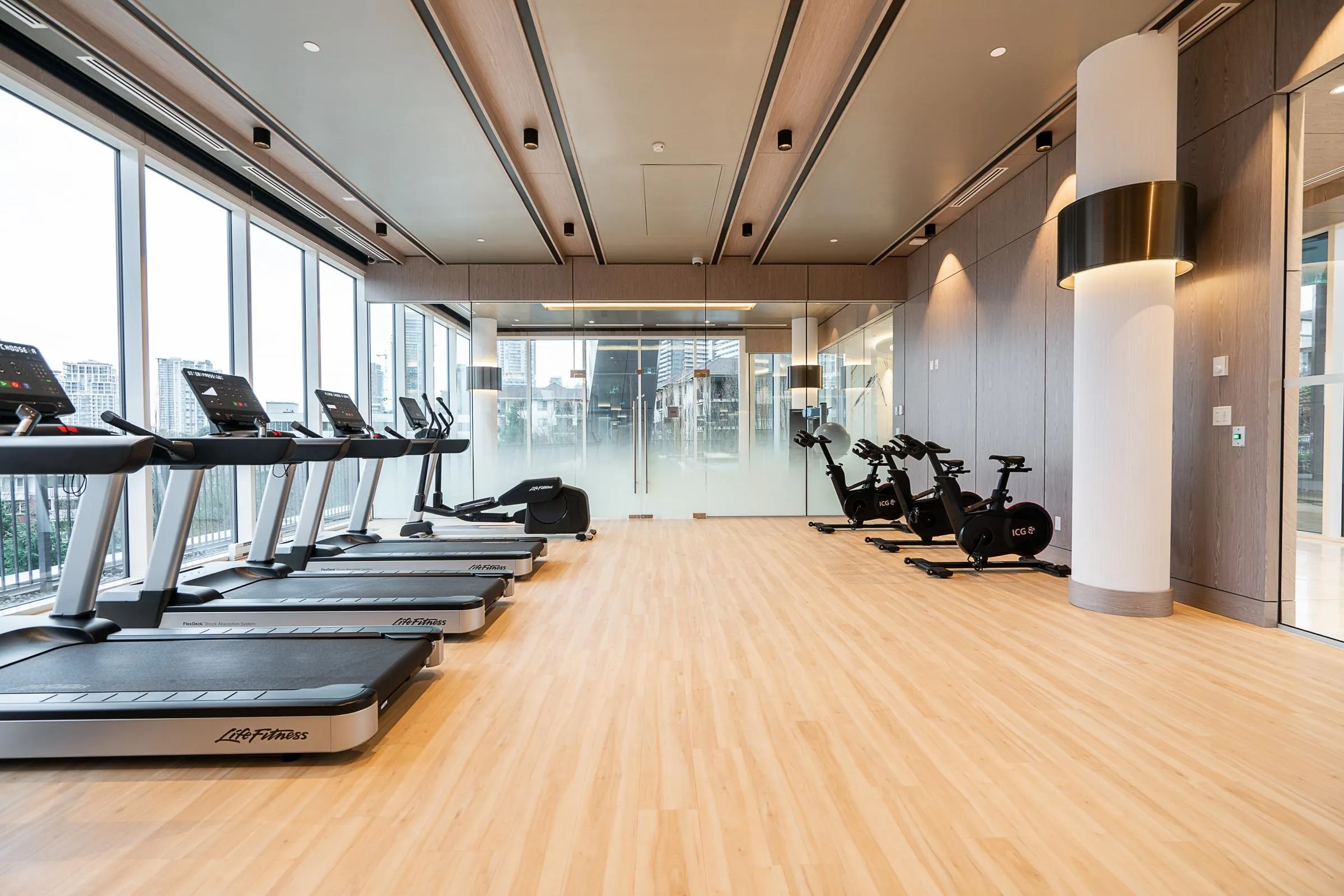 306 4730 Lougheed Highway