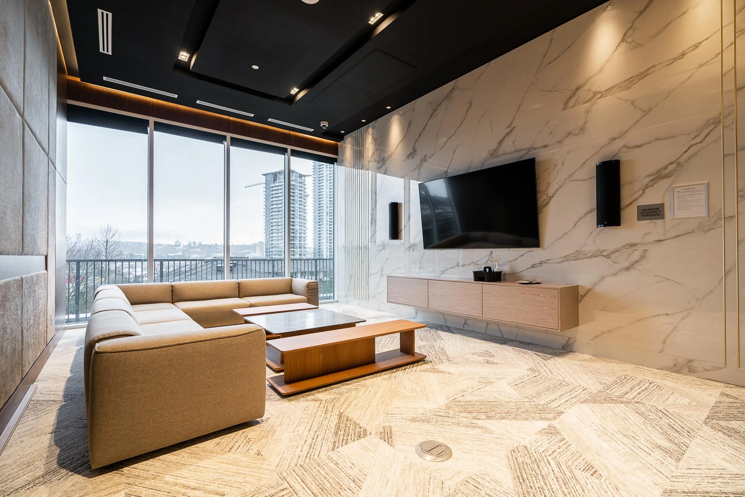 306 4730 Lougheed Highway