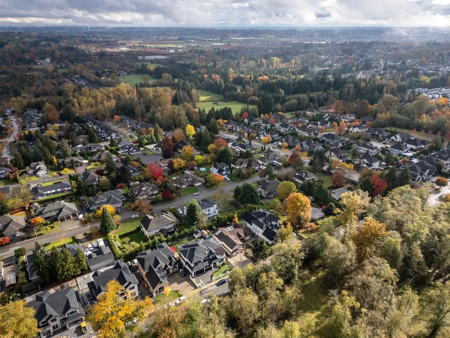 LT.2 9269 163 Street