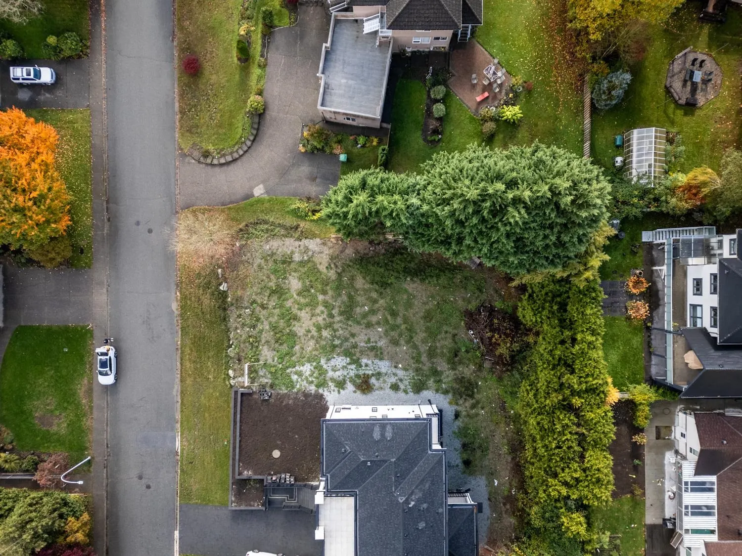 LT.2 9269 163 Street