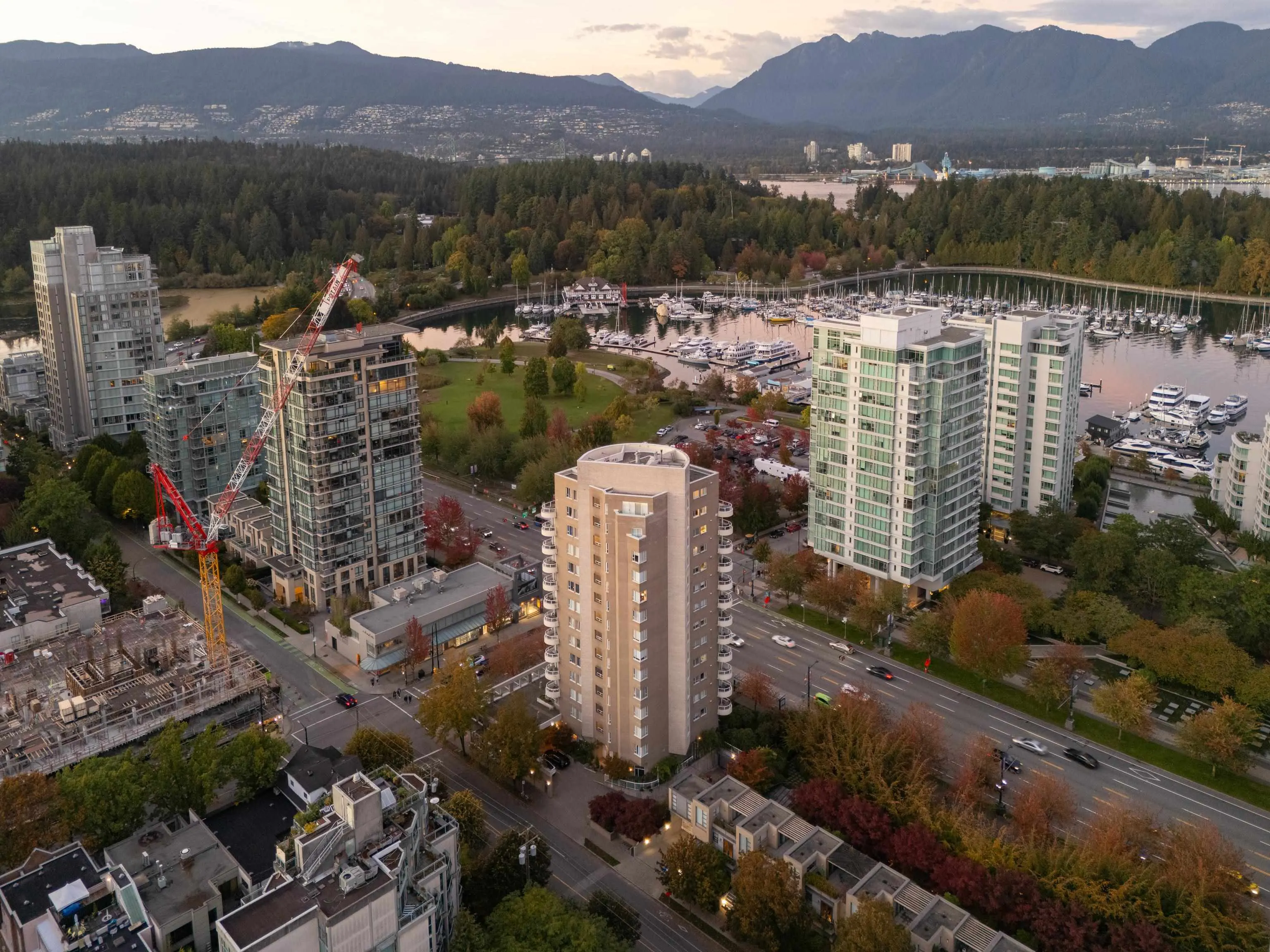 201 1788 W Georgia Street