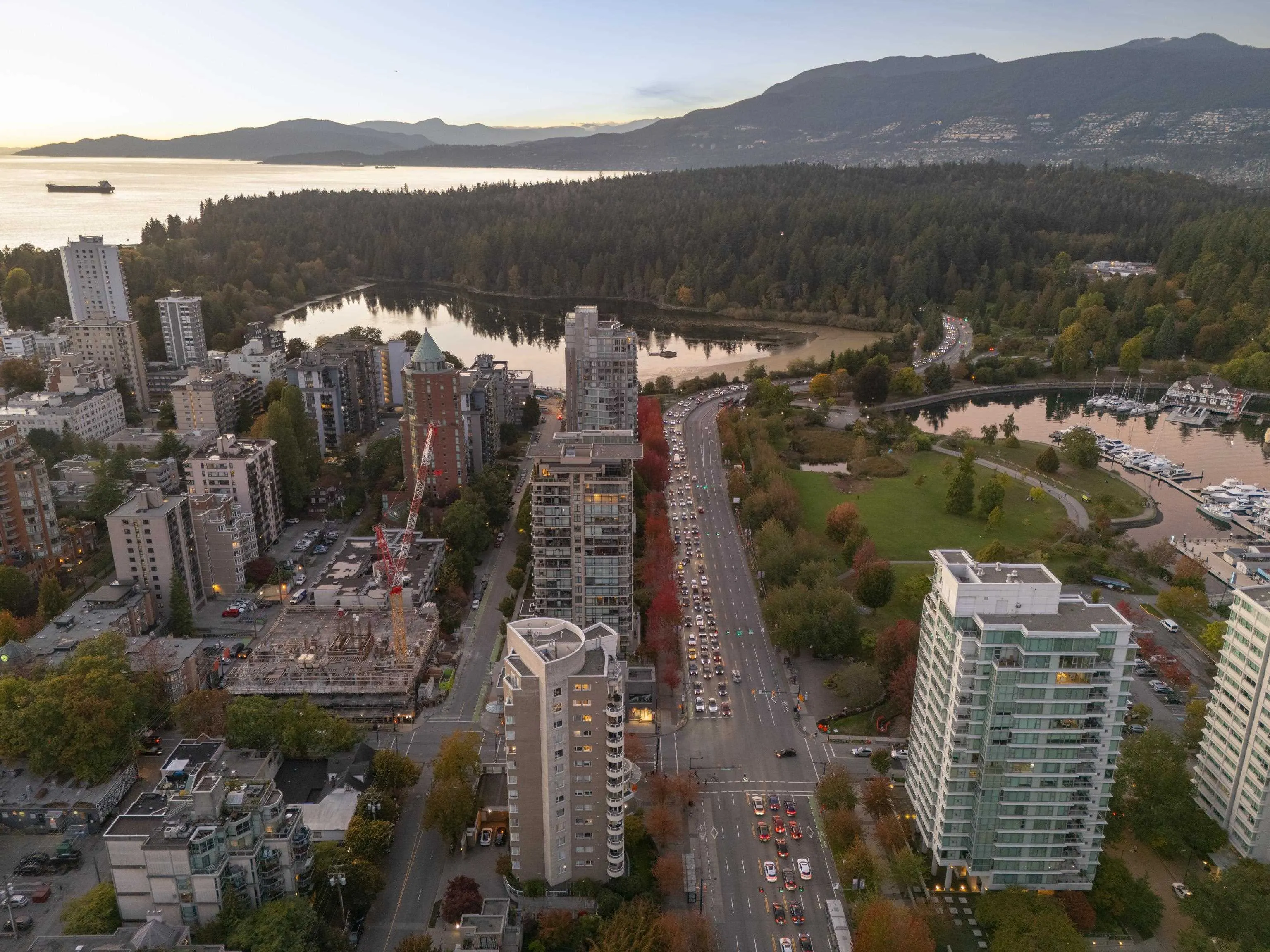 201 1788 W Georgia Street