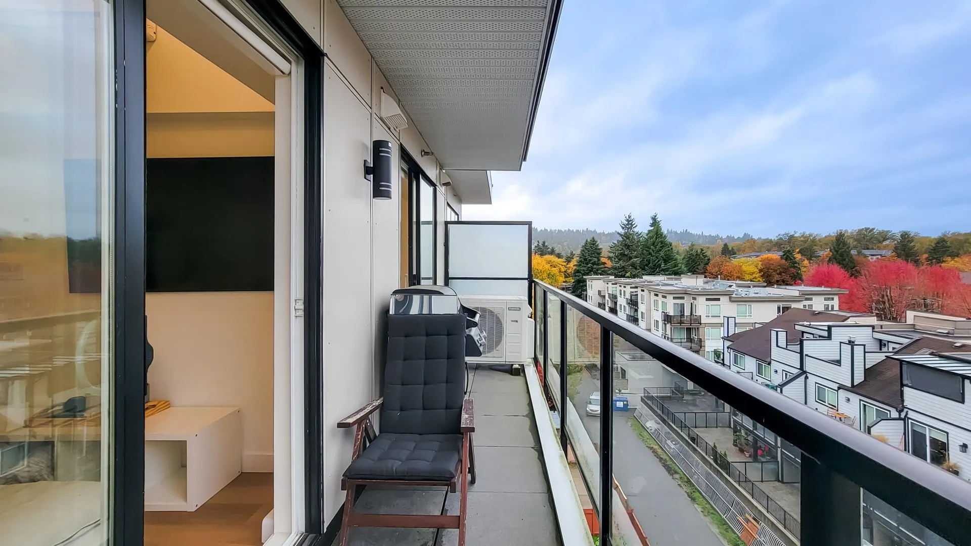 603 2331 Kelly Avenue