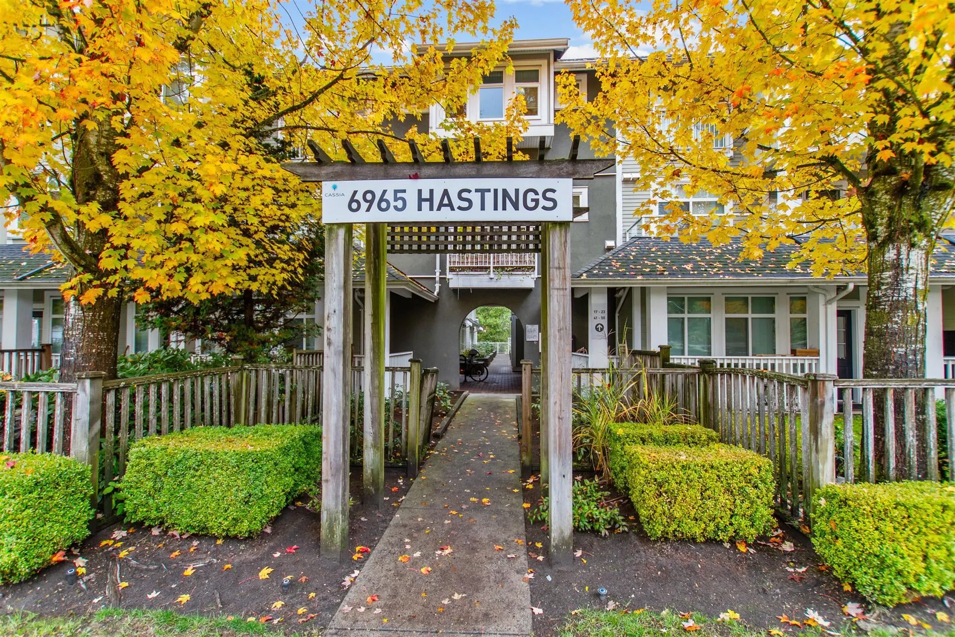 12 6965 Hastings Street