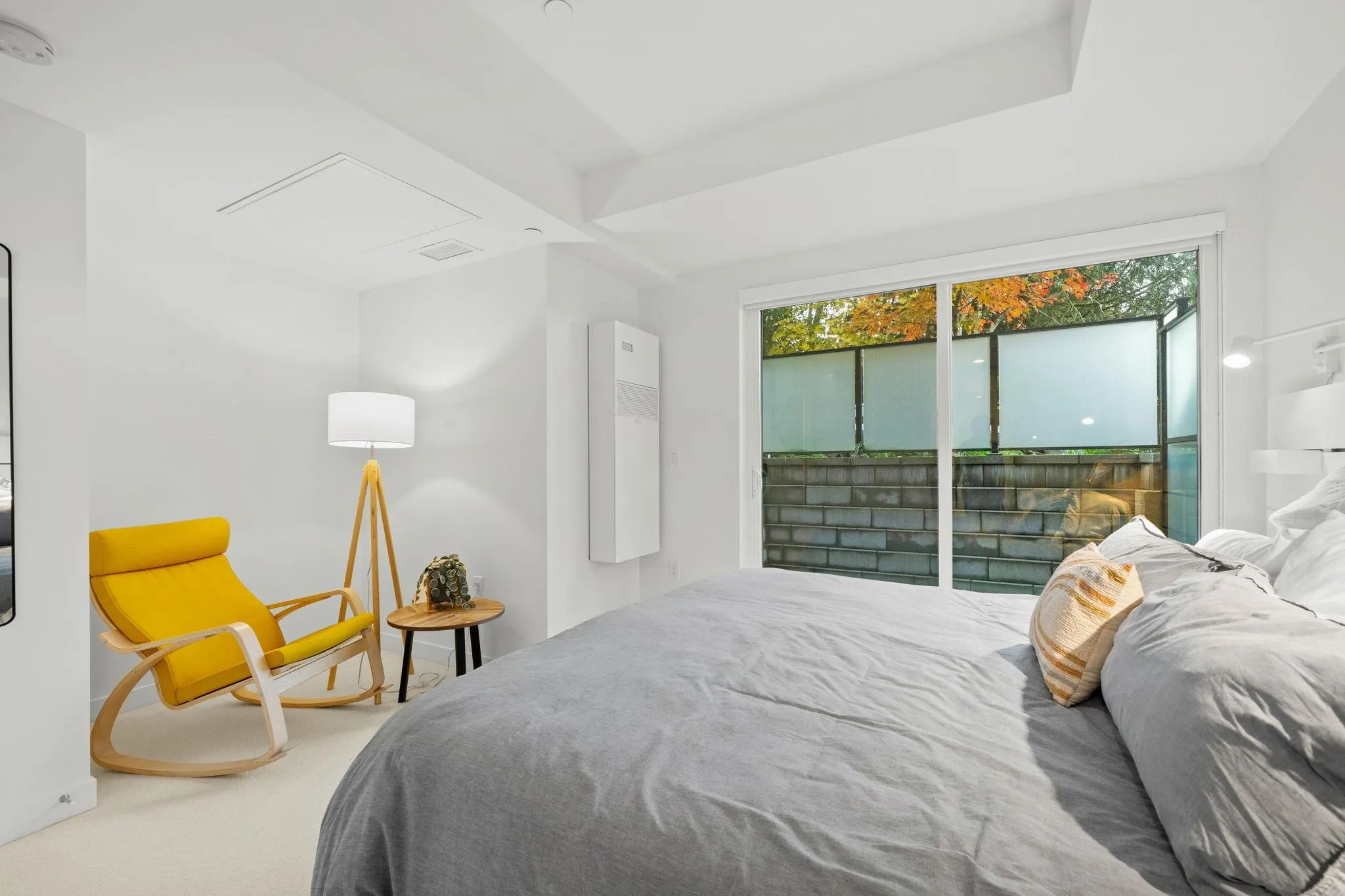 107 650 E 2nd Street