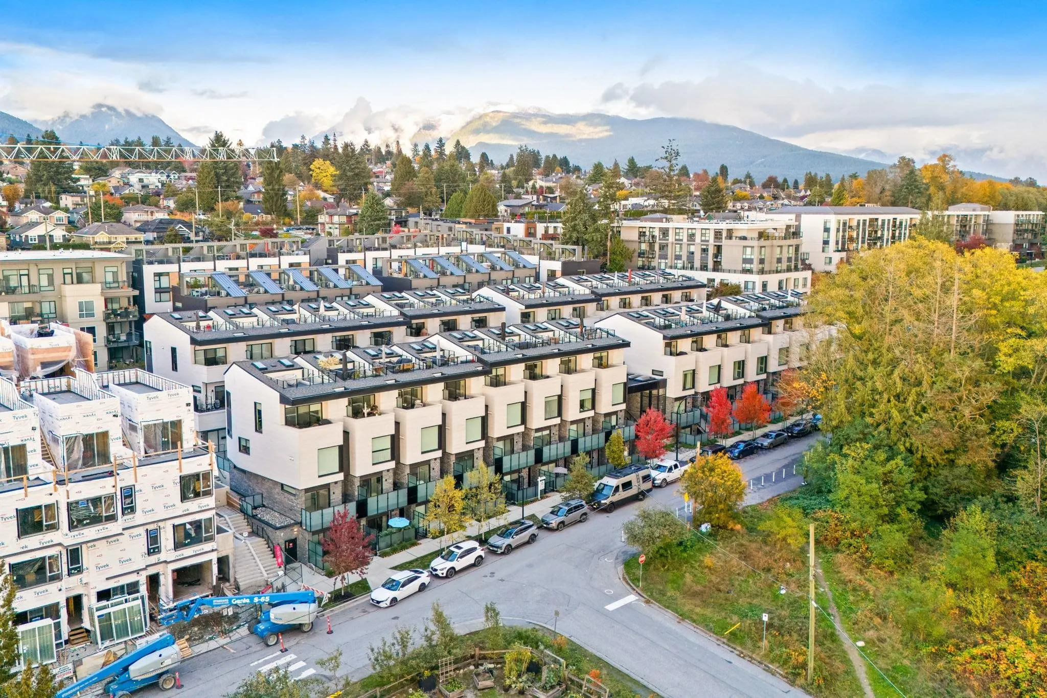 107 650 E 2nd Street