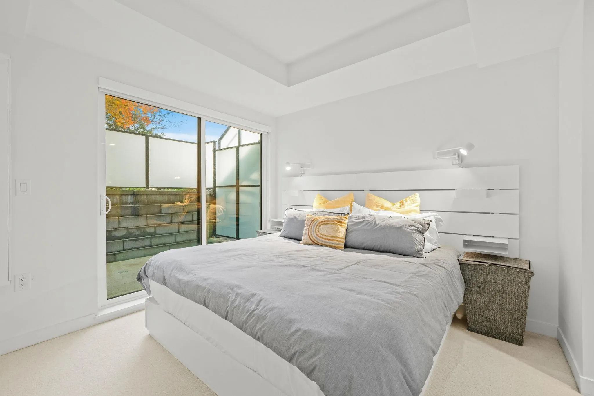 107 650 E 2nd Street