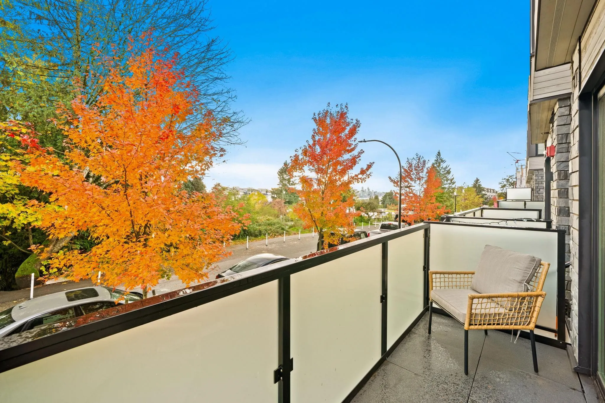 107 650 E 2nd Street