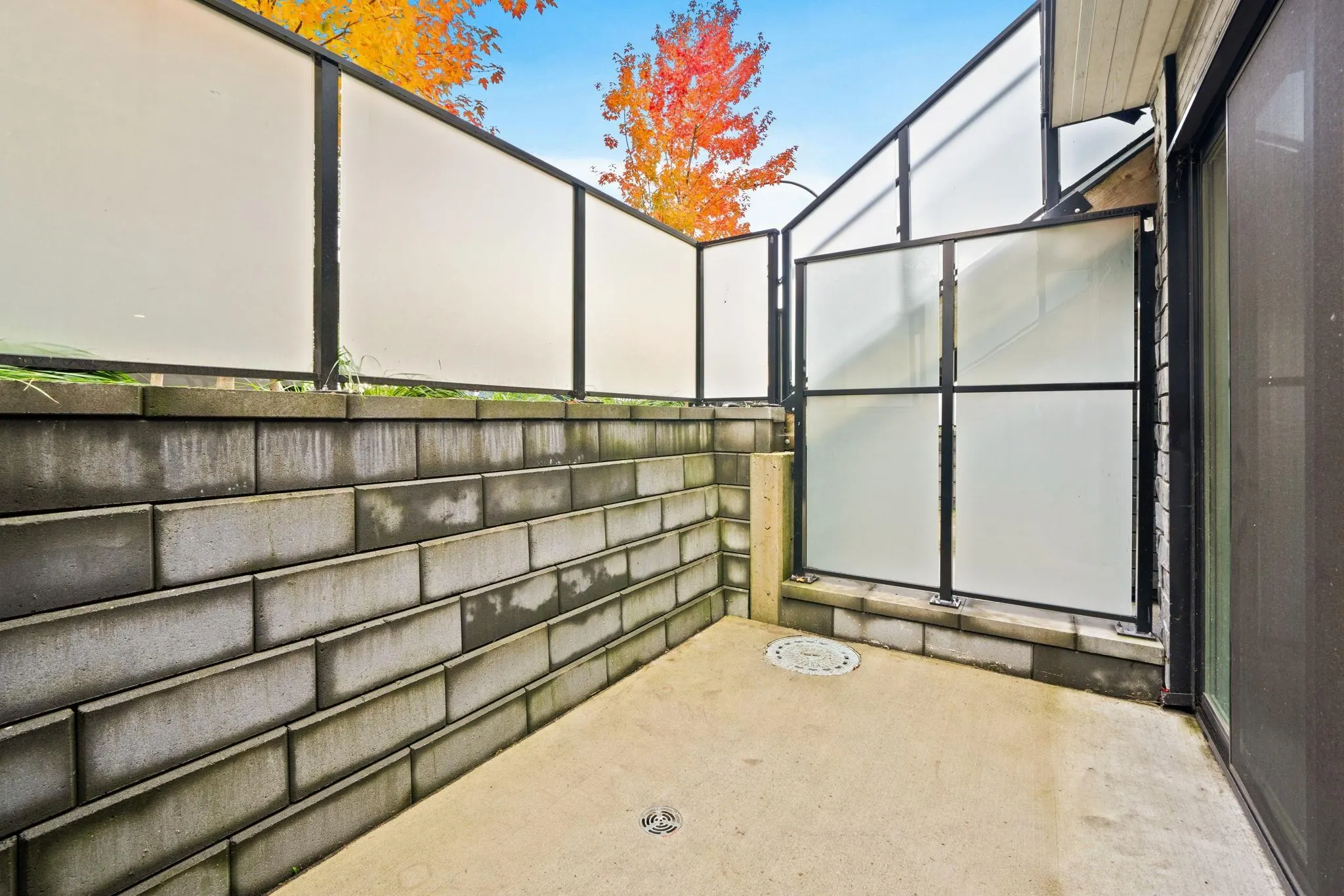 107 650 E 2nd Street