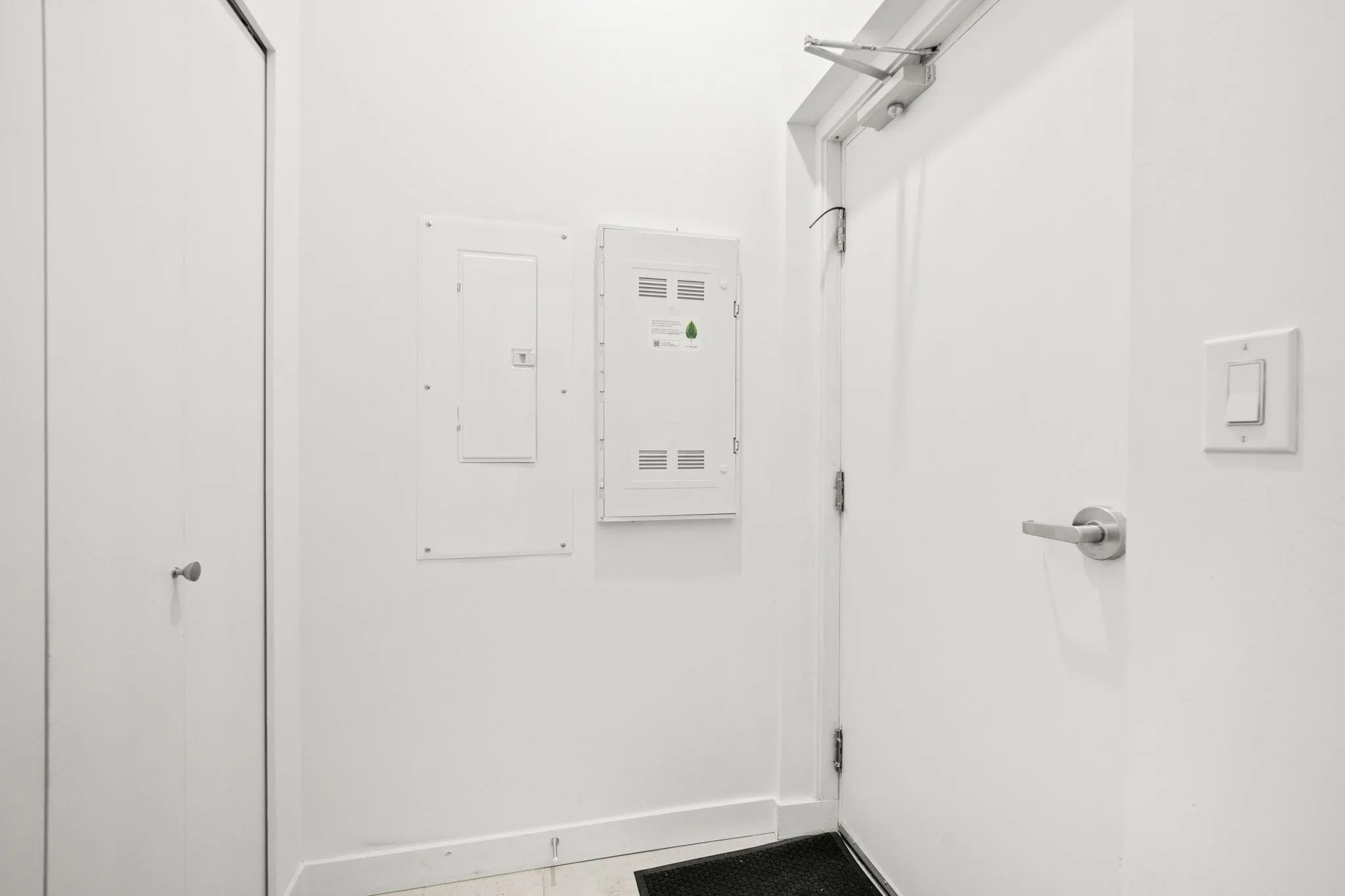 107 650 E 2nd Street